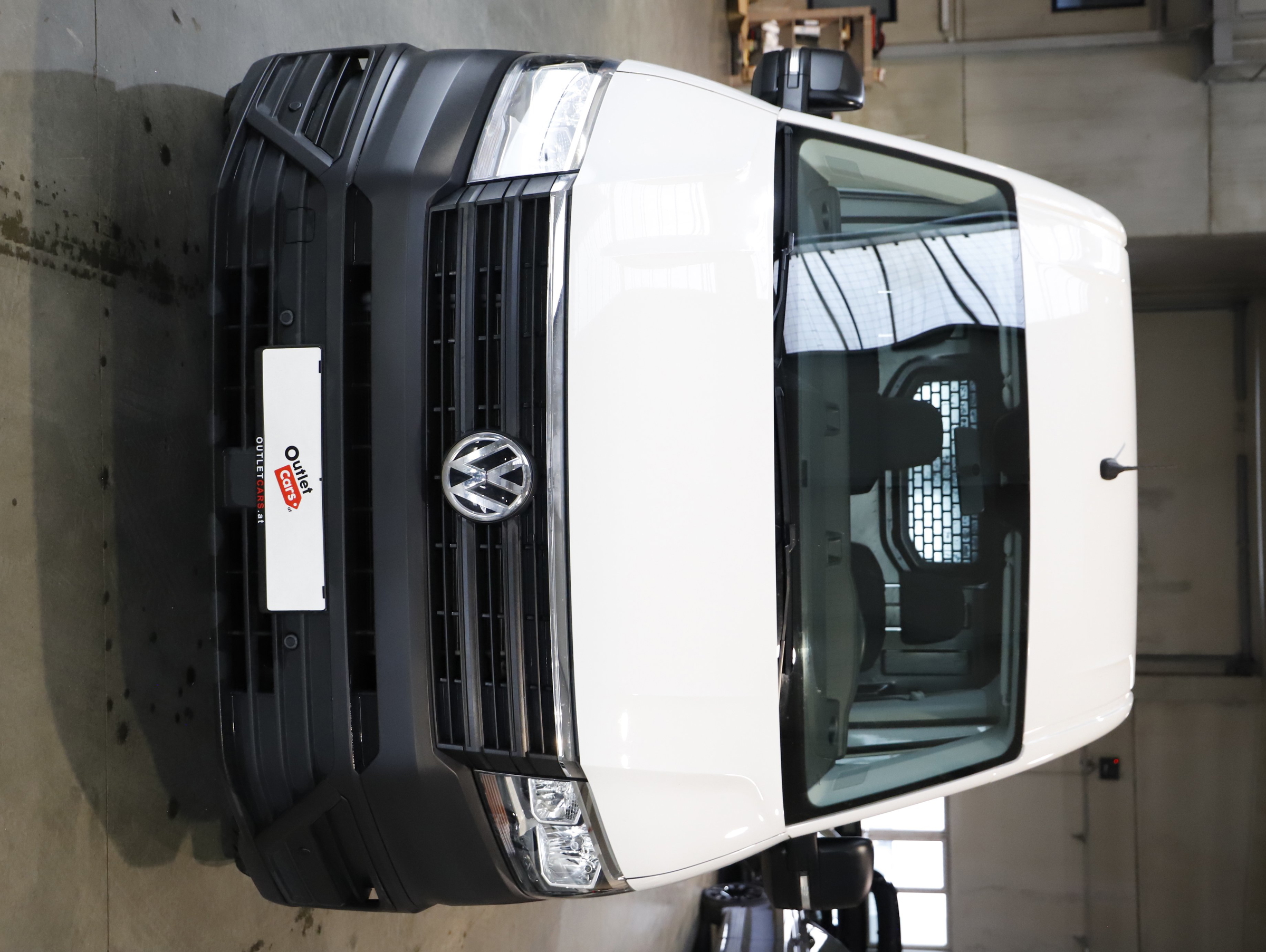 VW Crafter 35 2.0 TDI Kasten FWD mittellang Hochdach | Bild 17 von 25