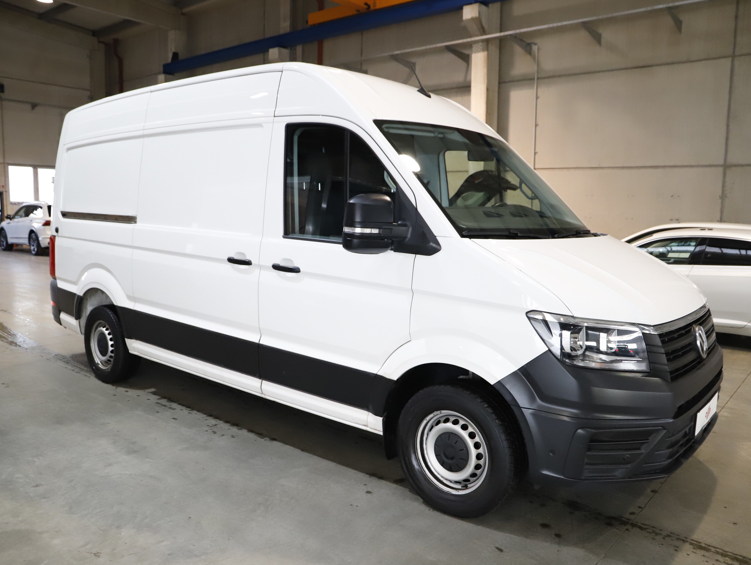 VW Crafter 35 2.0 TDI Kasten FWD mittellang Hochdach | Bild 22 von 25