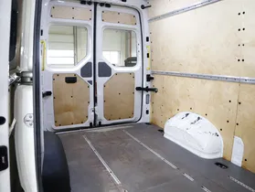 VW Crafter 35 2.0 TDI Kasten FWD mittellang Hochdach | Thumbnail 4 von 25