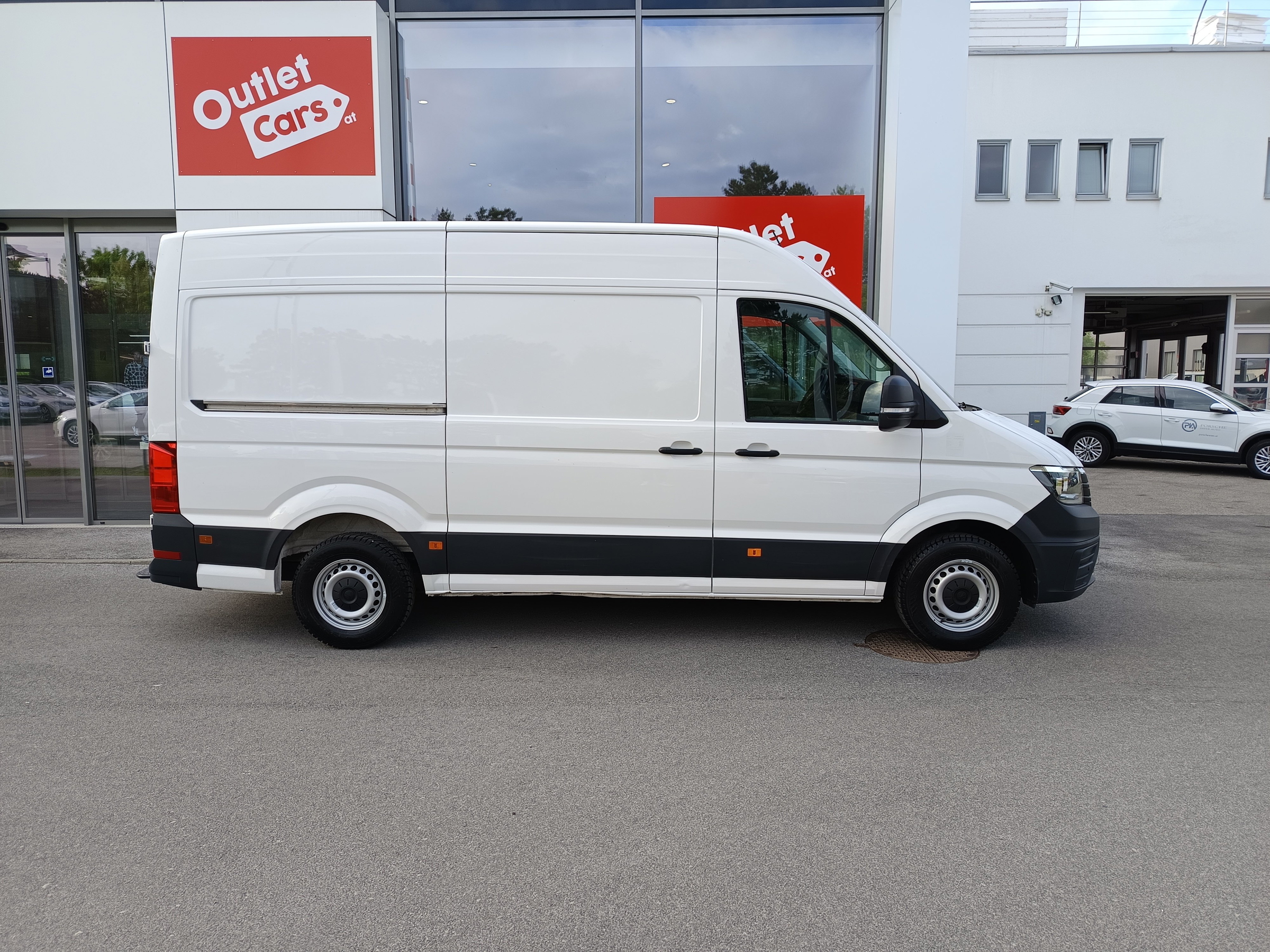 VW Crafter 30 2.0 TDI Kasten FWD L3H3 | Bild 3 von 21