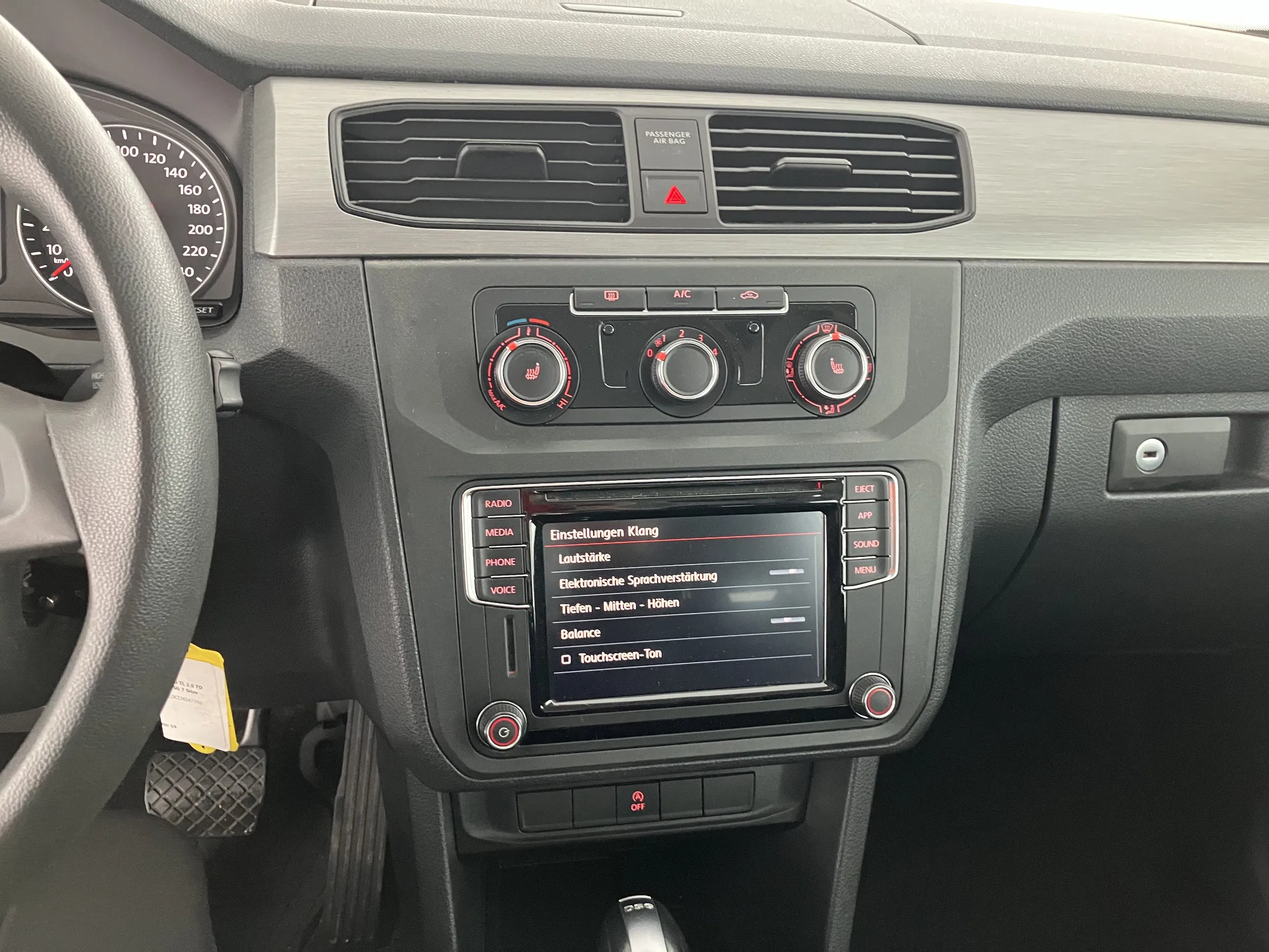 VW Caddy PKW 2.0 TDI BMT Maxi Trendline | Bild 11 von 26