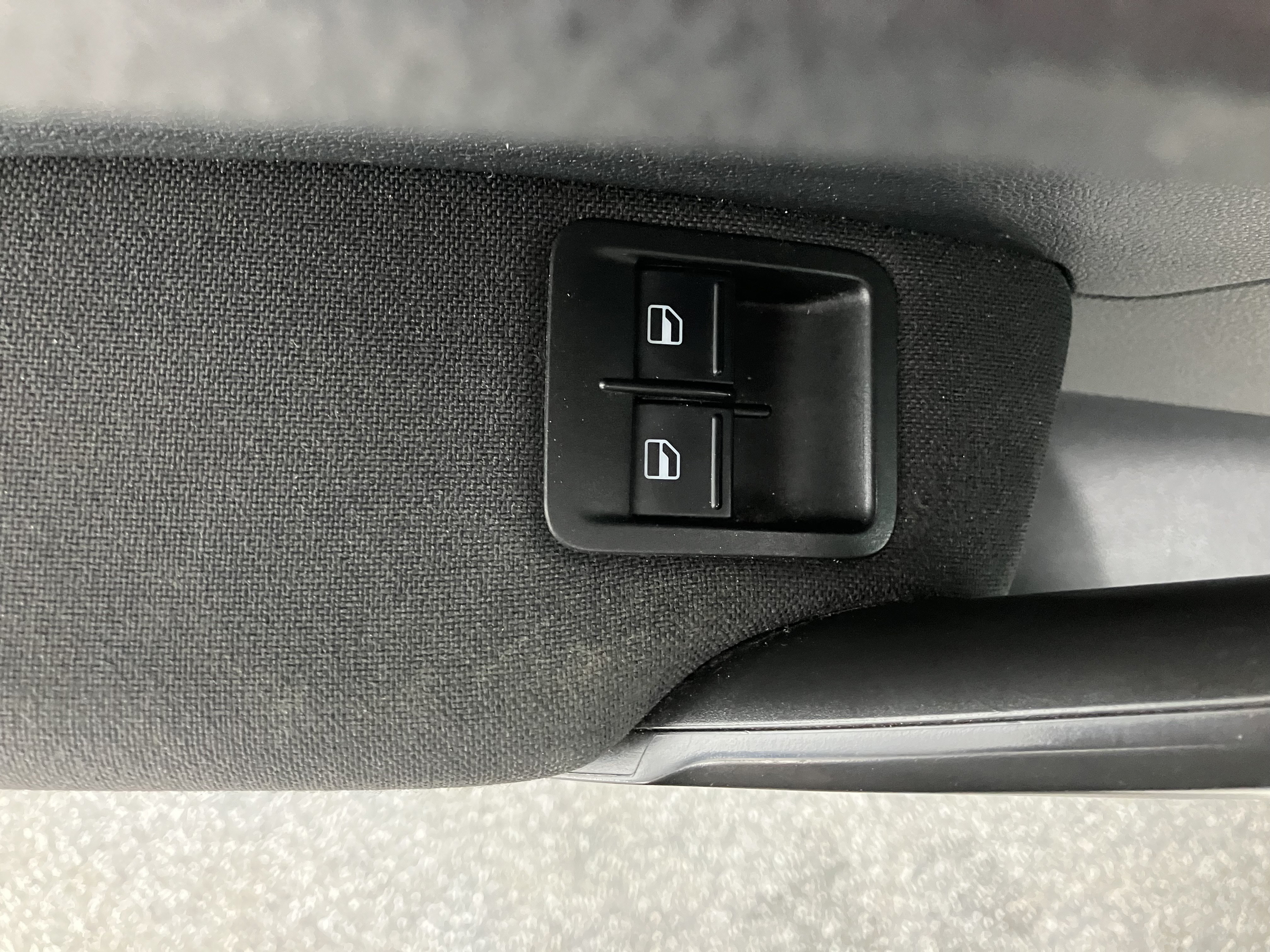 VW Caddy PKW 2.0 TDI BMT Maxi Trendline | Bild 14 von 26