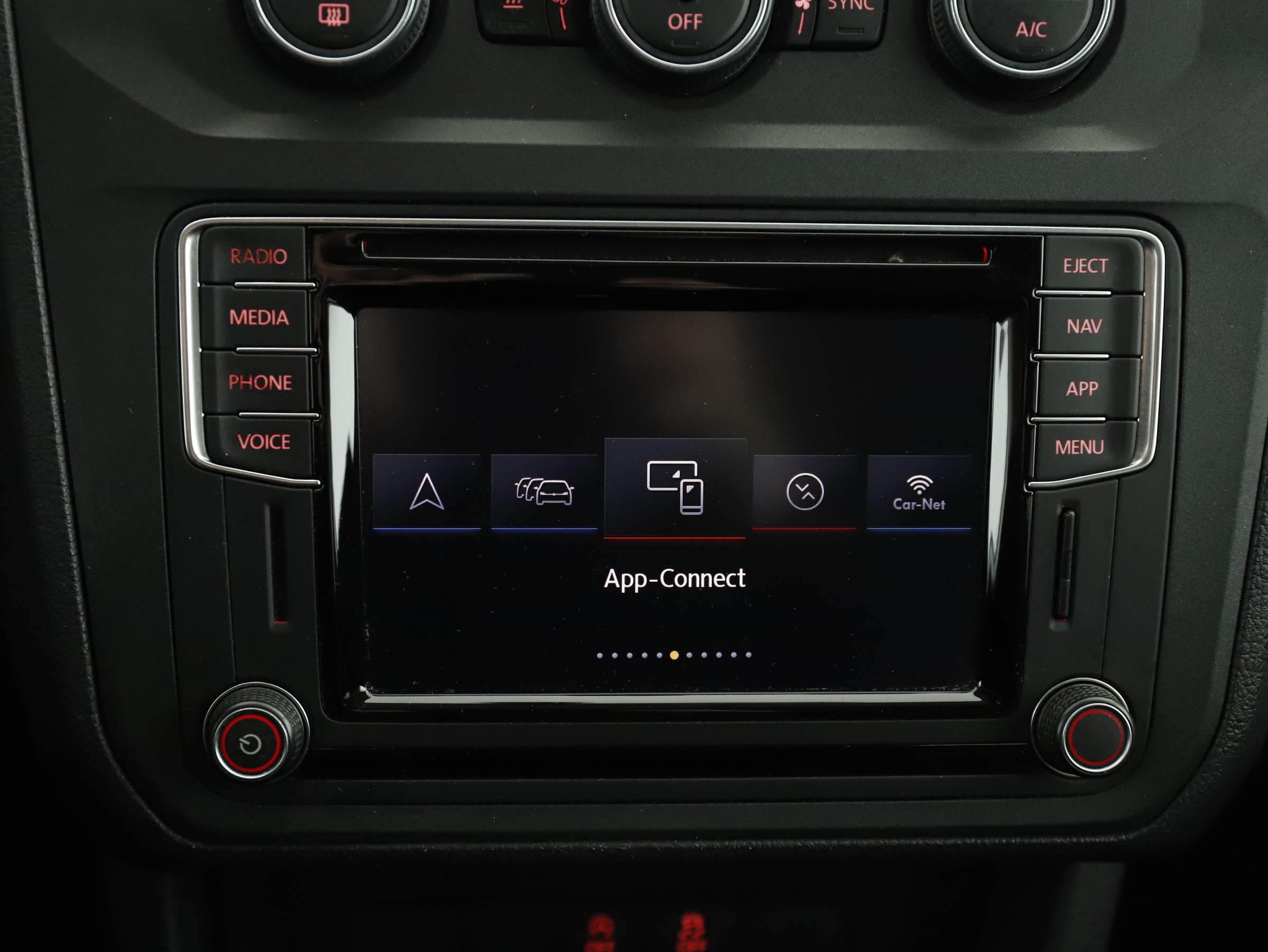 VW Caddy PKW 2.0 TDI BMT Comfortline | Bild 18 von 28