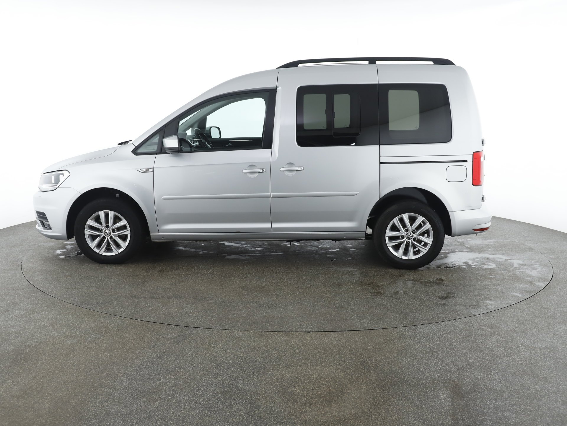 VW Caddy PKW 2.0 TDI BMT Comfortline | Bild 3 von 28