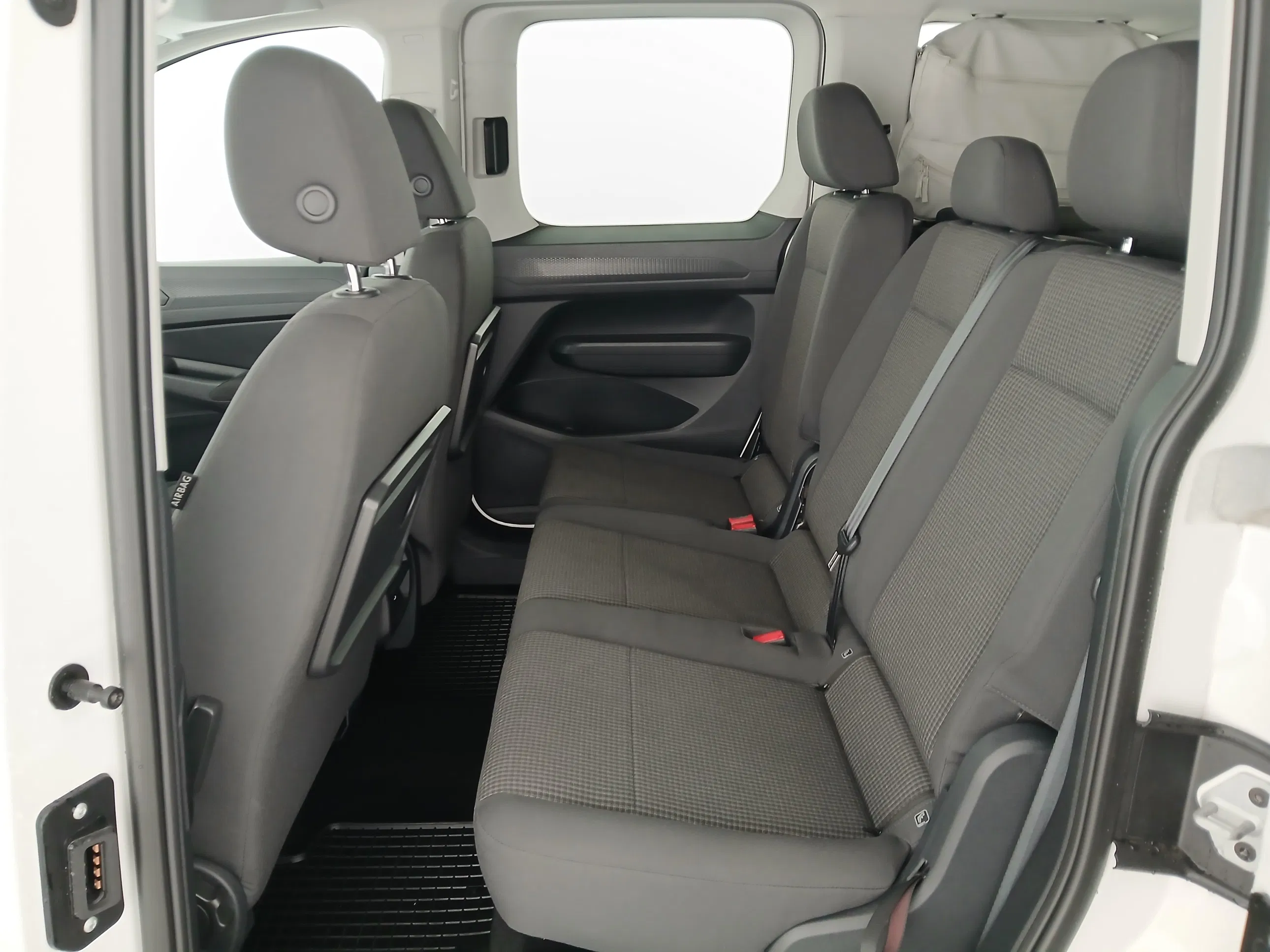 VW VW Caddy | Bild 26 von 28