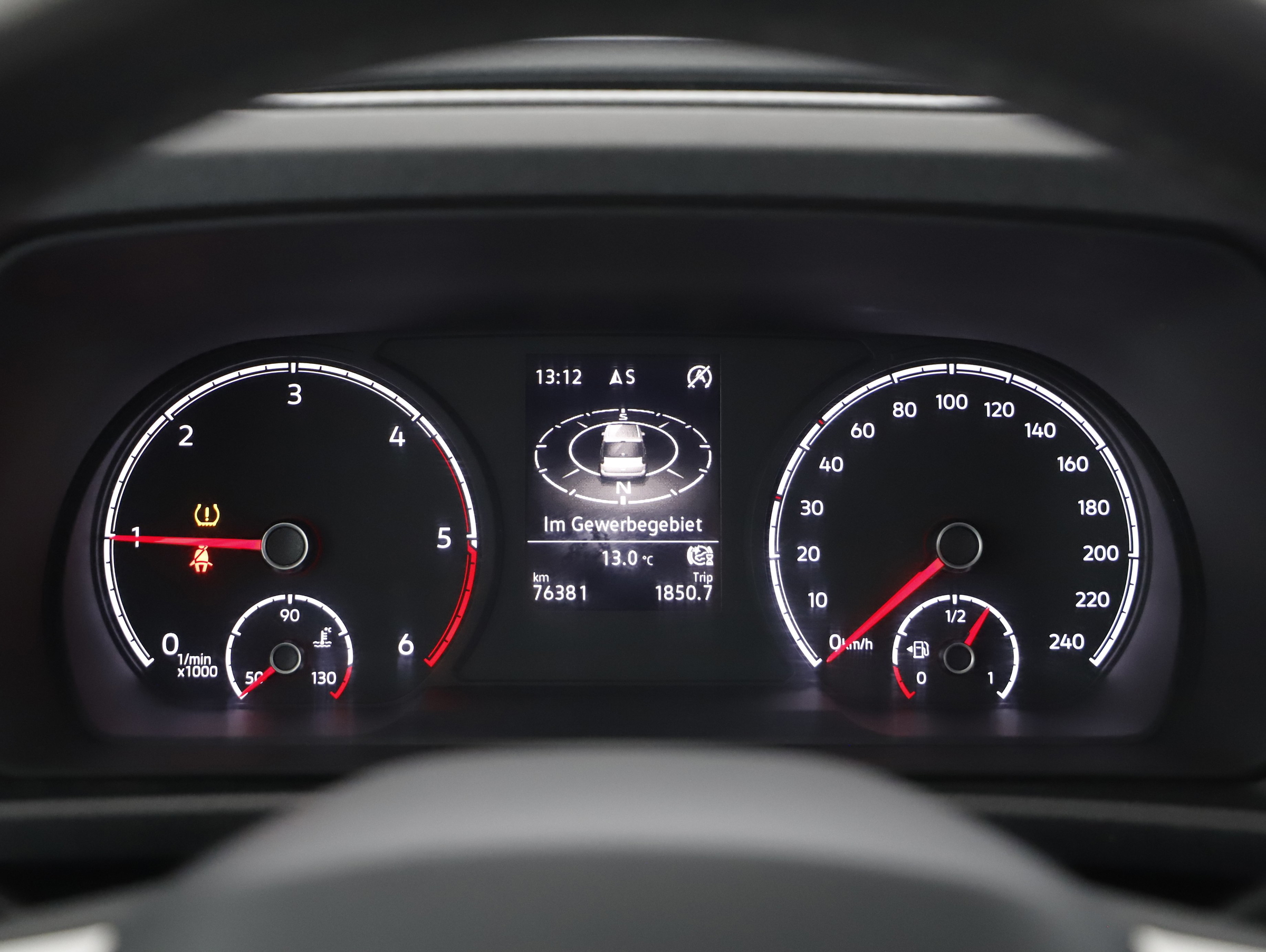 VW Caddy 2.0 TDI | Bild 16 von 29