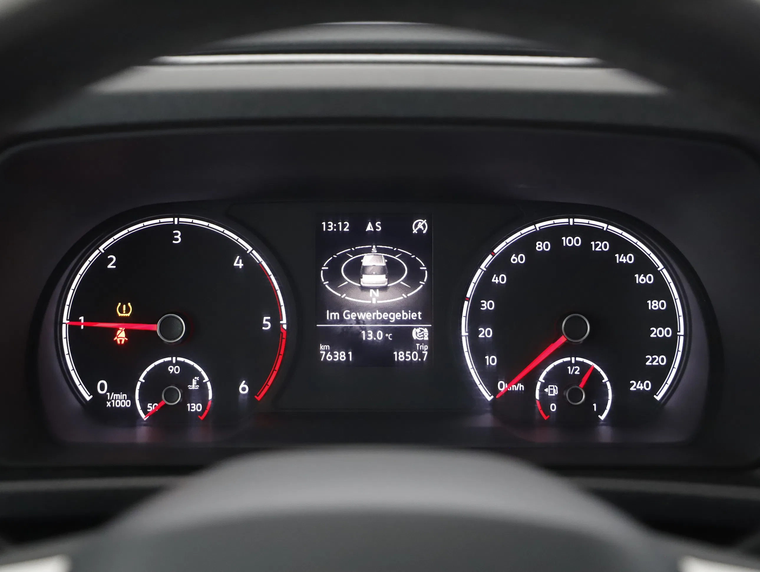 VW Caddy 2.0 TDI | Bild 16 von 29