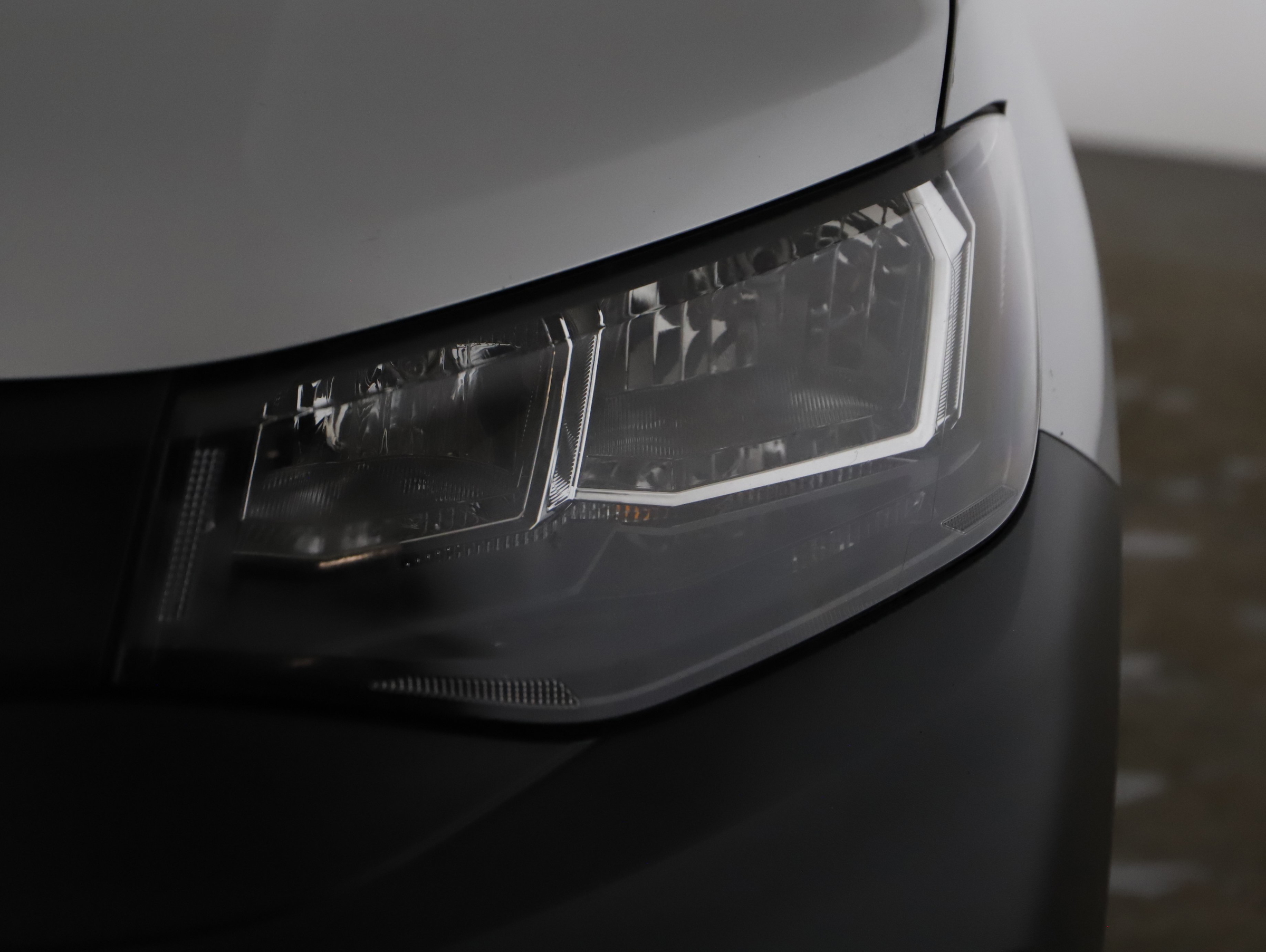 VW Caddy 2.0 TDI | Bild 27 von 29