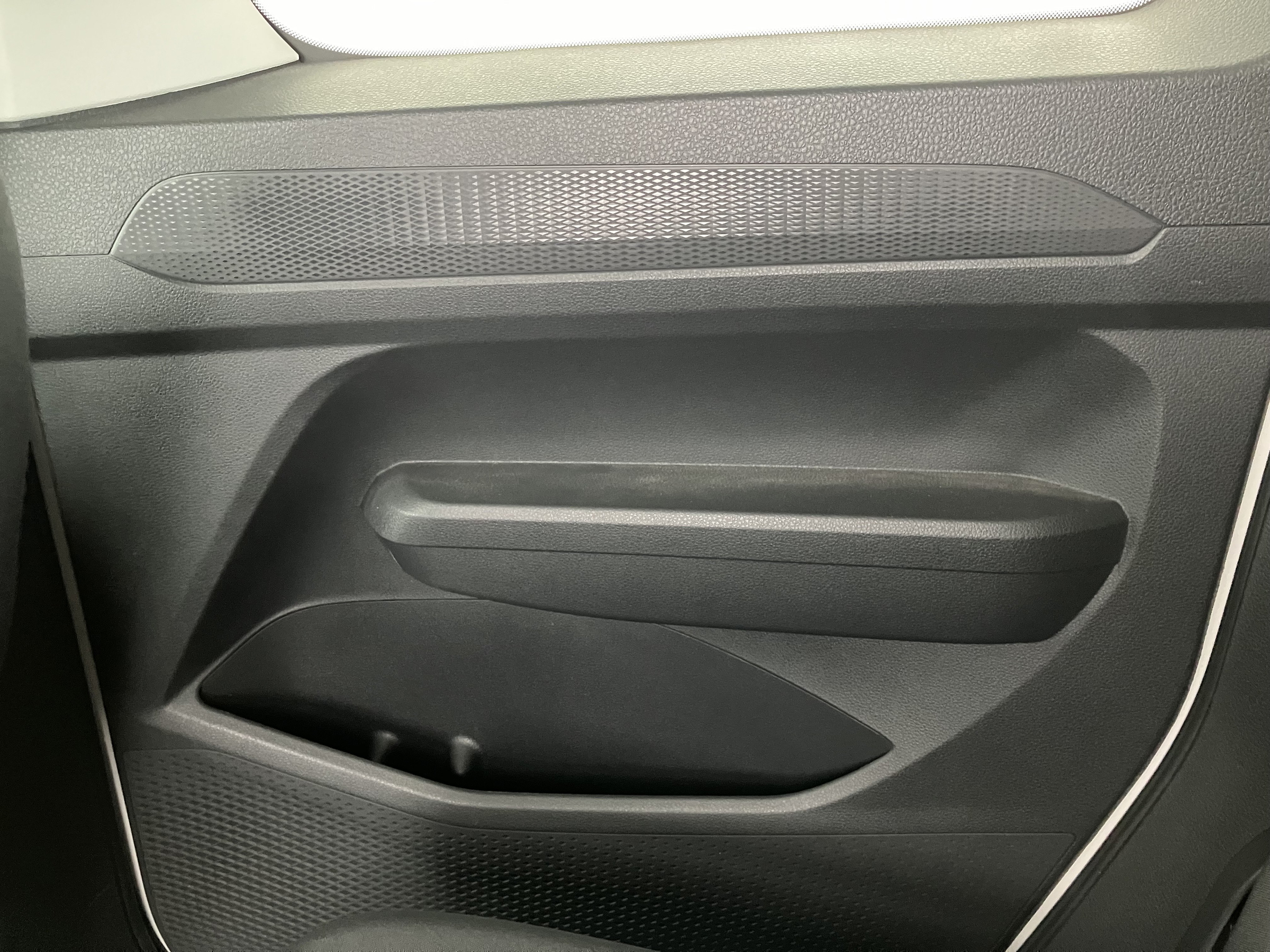 VW Caddy 2.0 TDI | Bild 20 von 31