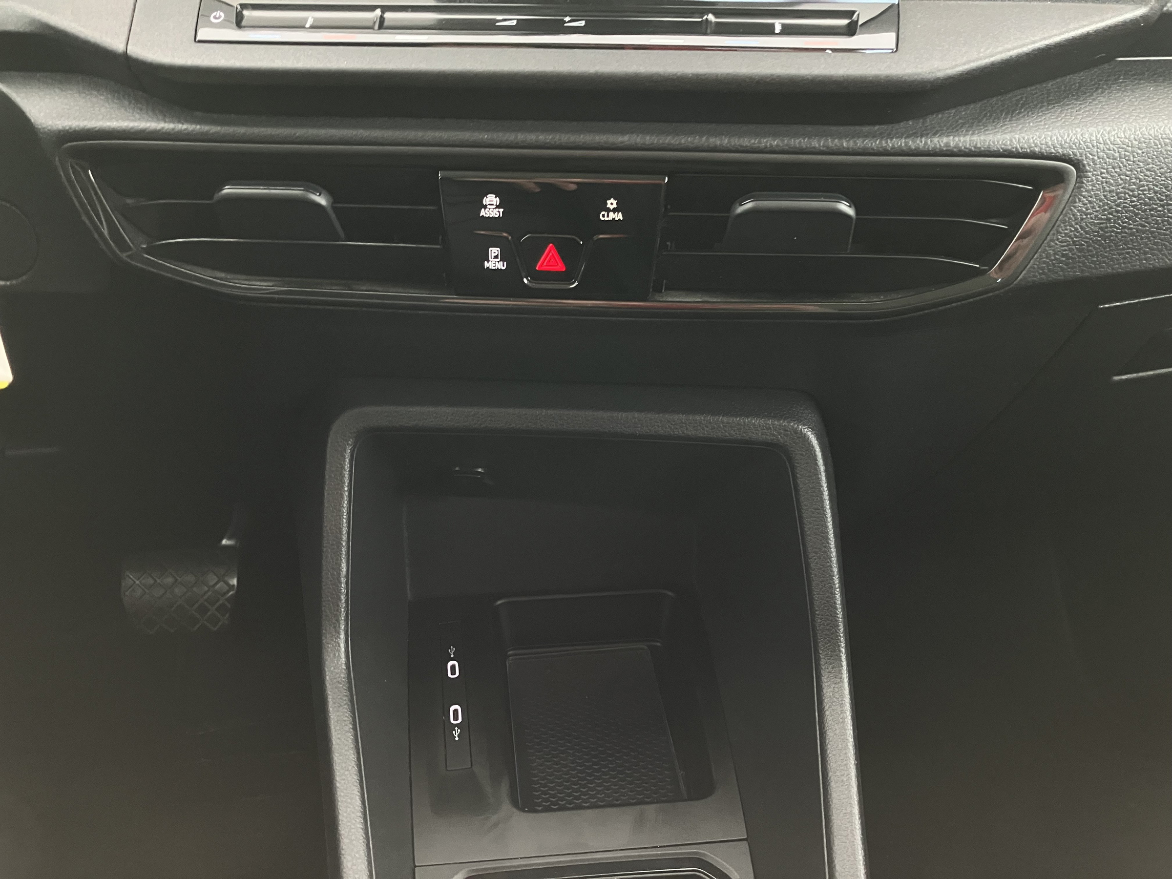 VW Caddy 2.0 TDI | Bild 23 von 31