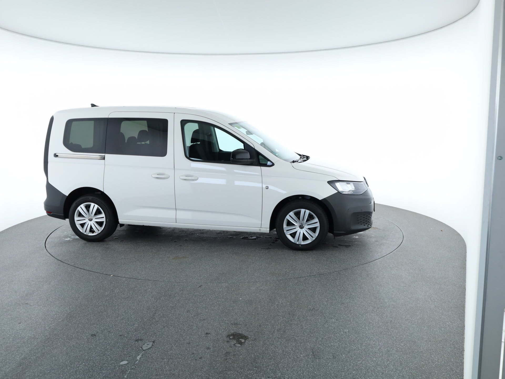 VW Caddy 2.0 TDI | Bild 30 von 31