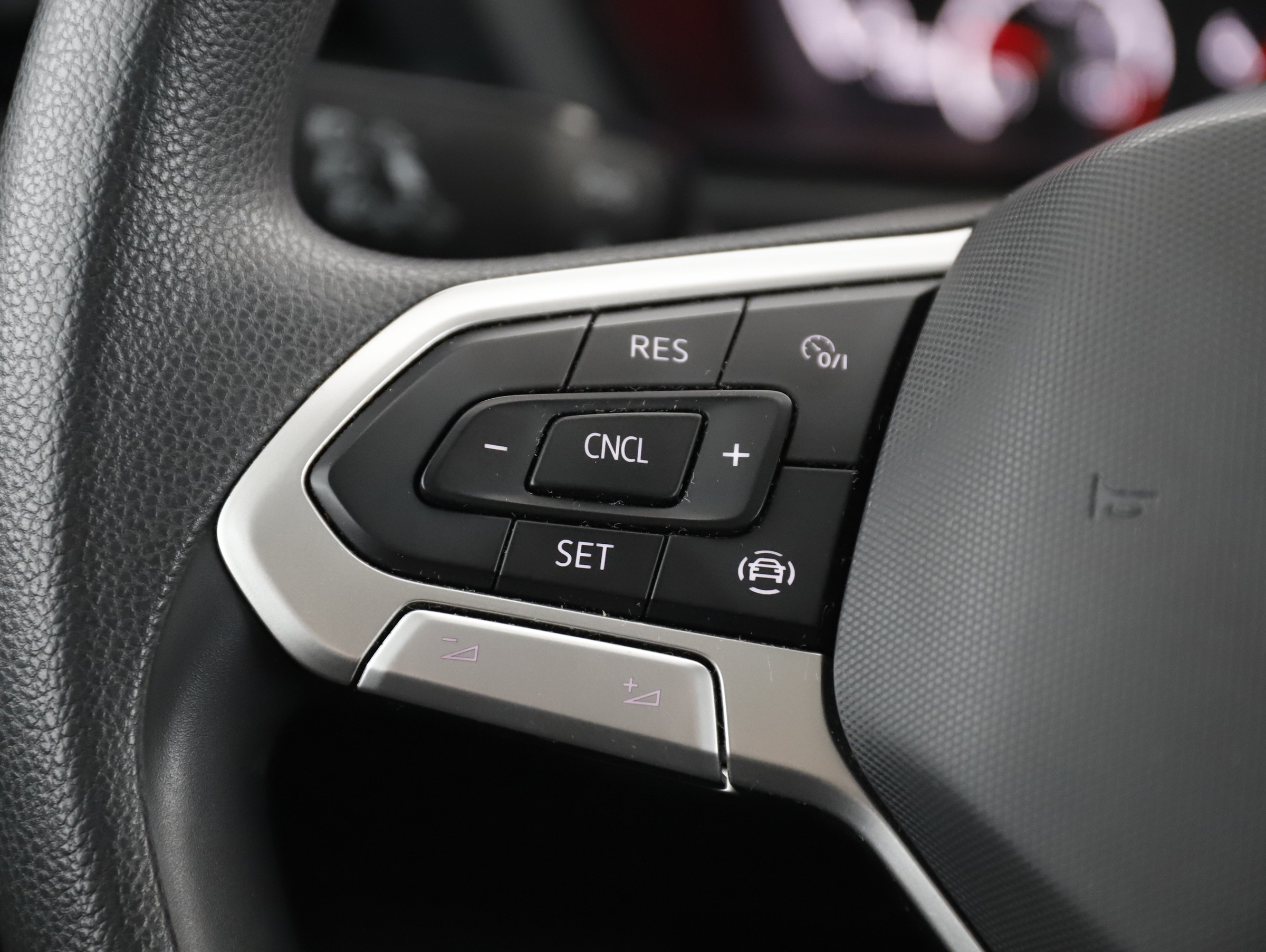 VW Caddy Kombi 2.0 TDI KOmbi | Bild 12 von 24