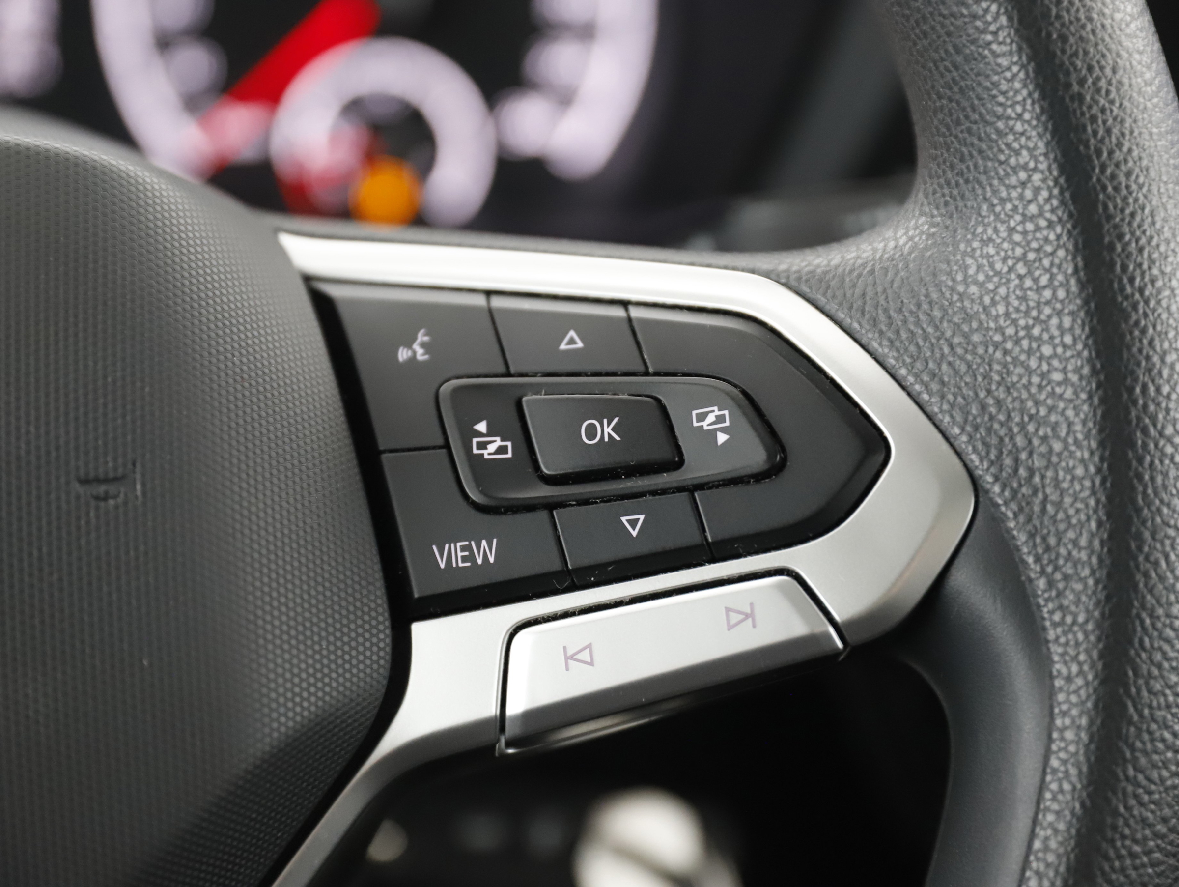 VW Caddy Kombi 2.0 TDI KOmbi | Bild 13 von 24