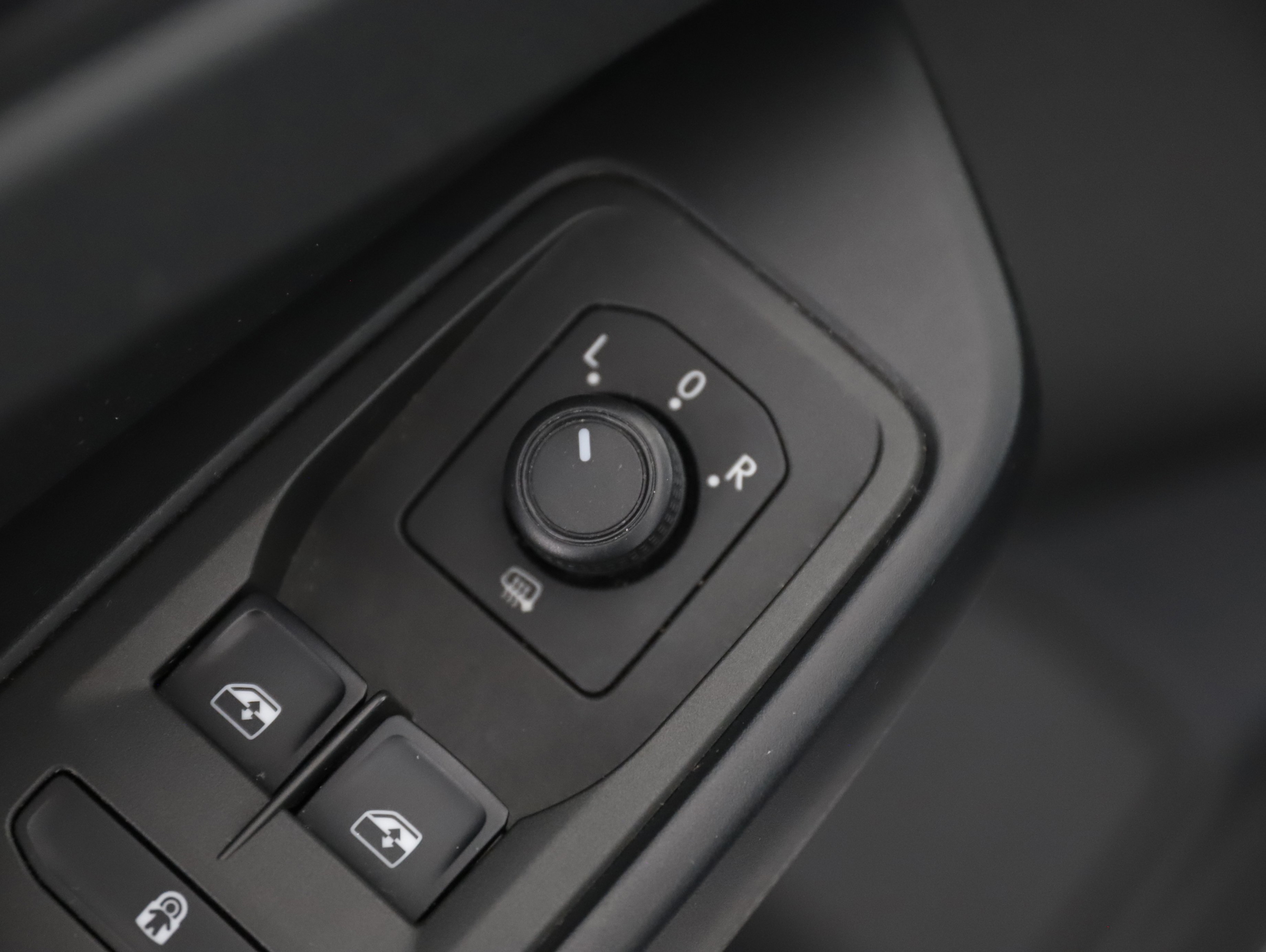 VW Caddy Kombi 2.0 TDI KOmbi | Bild 6 von 24