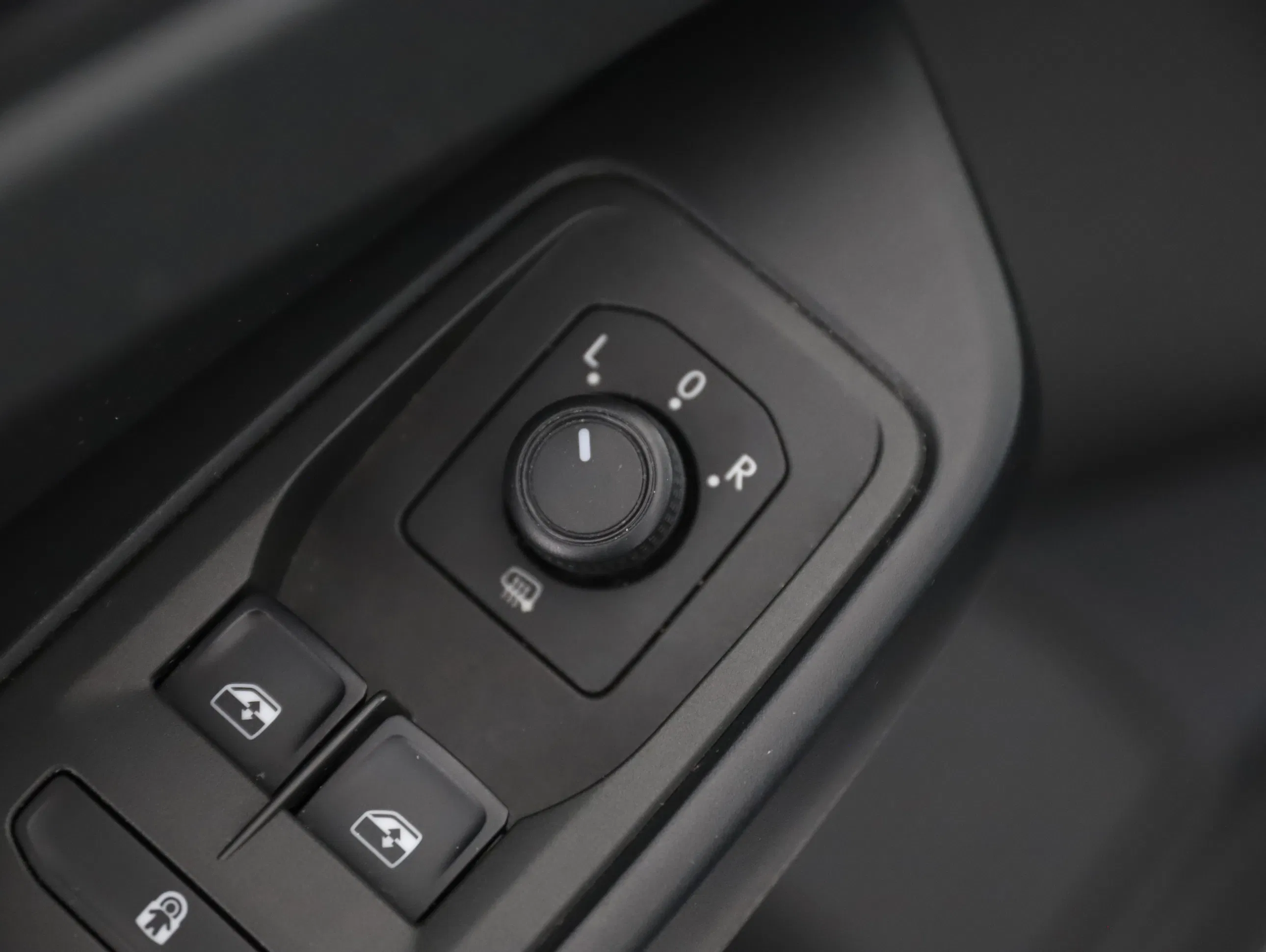 VW Caddy Kombi 2.0 TDI KOmbi | Bild 6 von 24