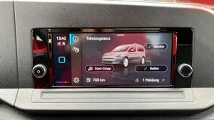 VW Caddy 2.0 TDI 4Motion | Thumbnail 14 von 21
