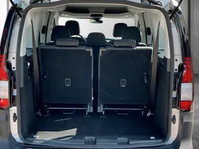 VW Caddy Maxi 2.0 TDI 4Motion | Thumbnail 18 von 22