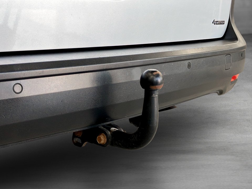VW Caddy Maxi 2.0 TDI 4Motion | Bild 6 von 22