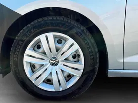 VW Caddy Maxi 2.0 TDI 4Motion | Thumbnail 7 von 22