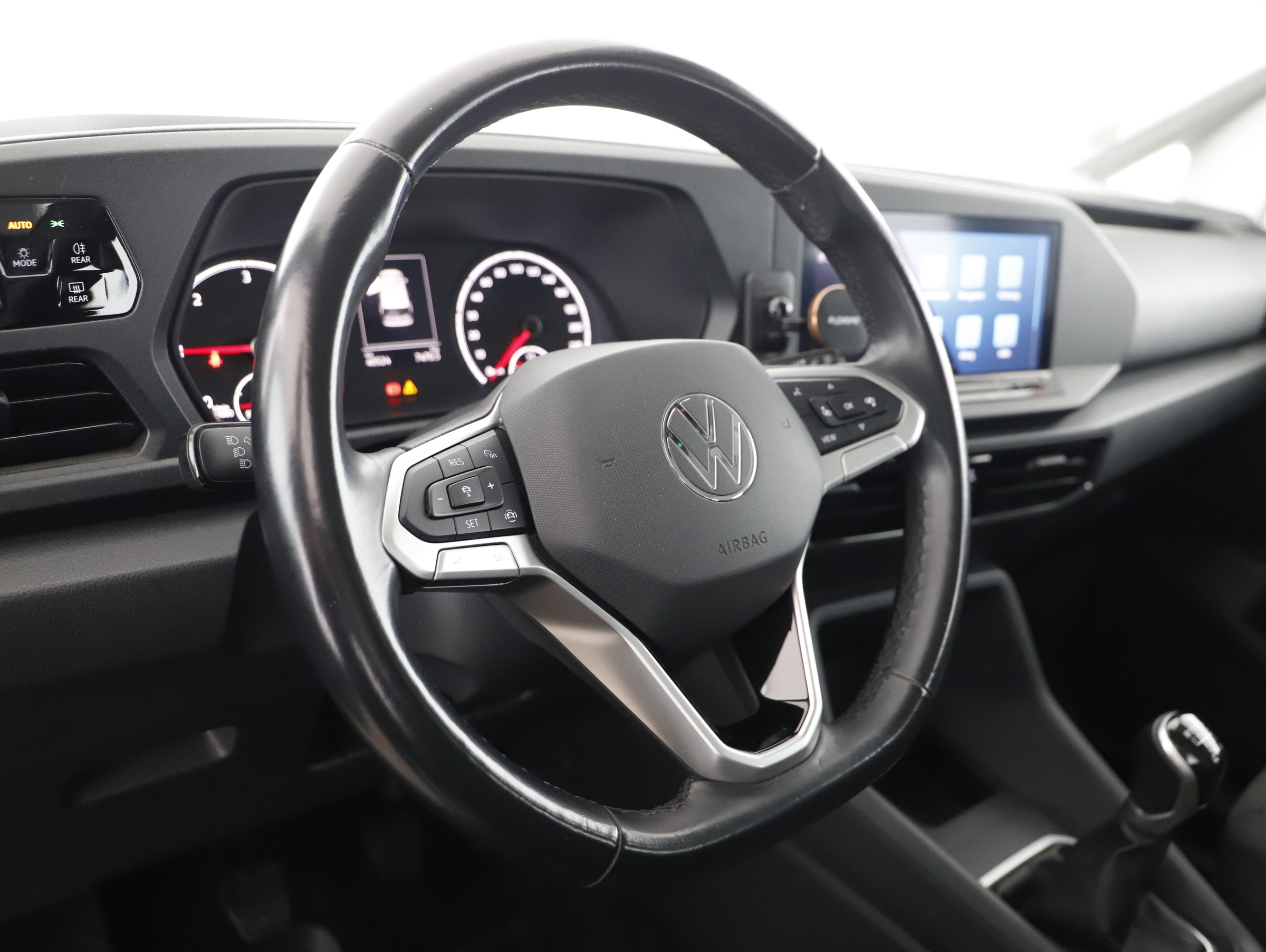 VW Caddy 2.0 TDI | Bild 17 von 29