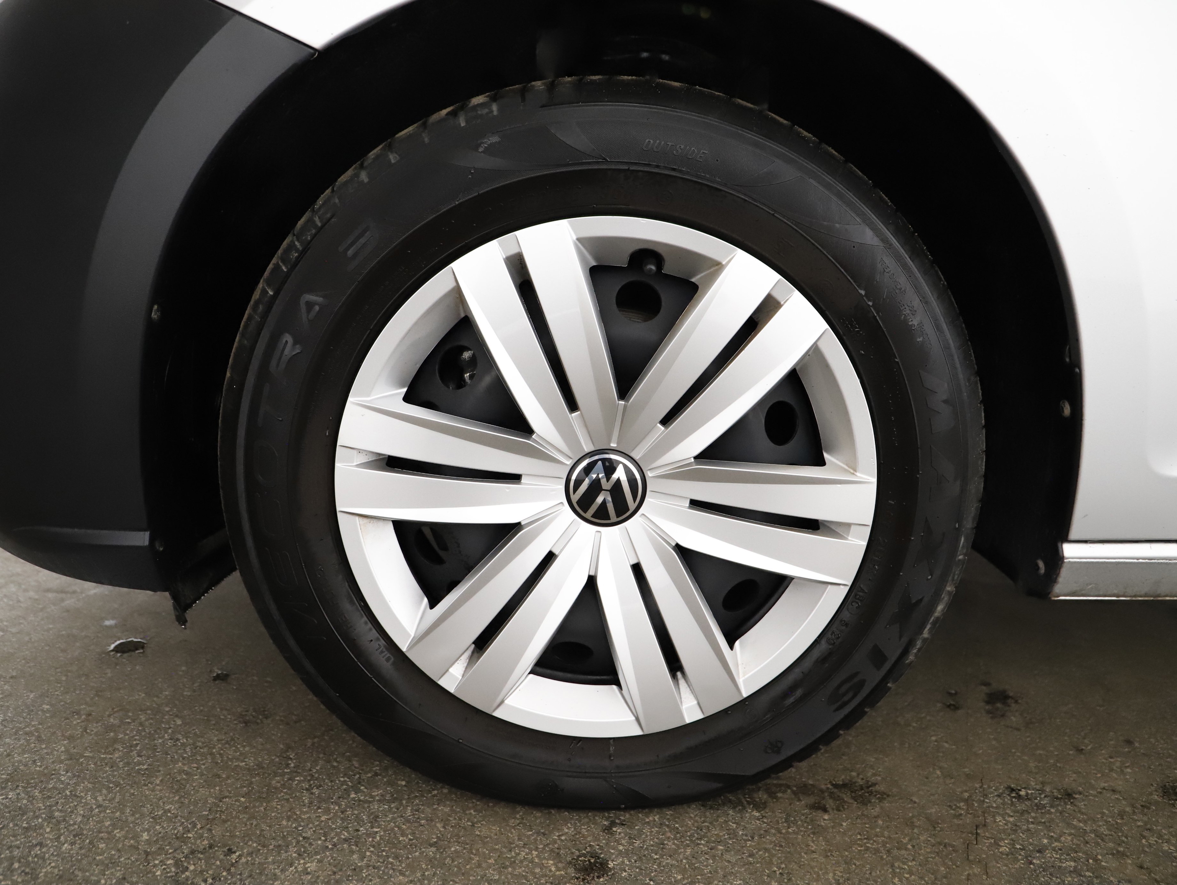 VW Caddy 2.0 TDI | Bild 10 von 29