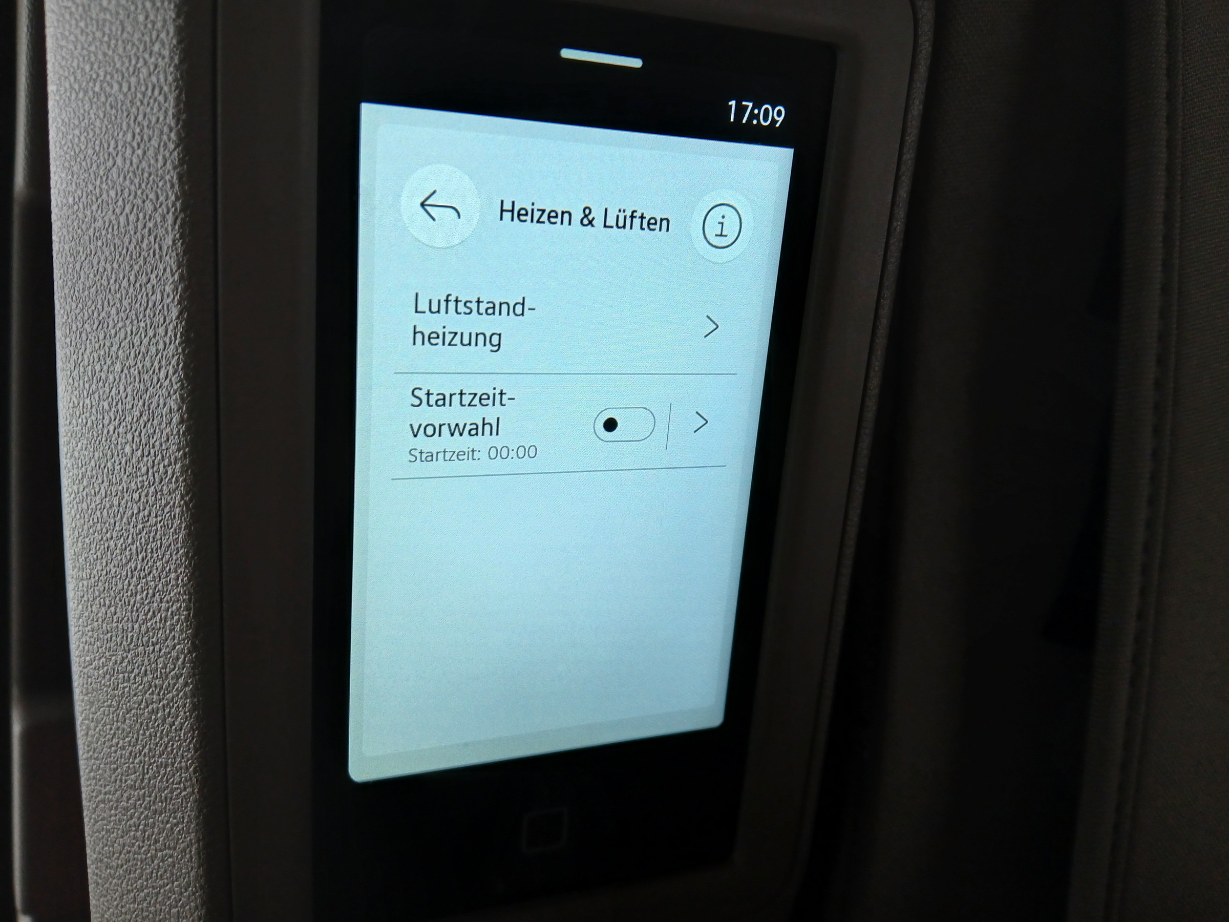 VW T7 California 1.5 TSI 4MOTION Beach Camper | Bild 29 von 31