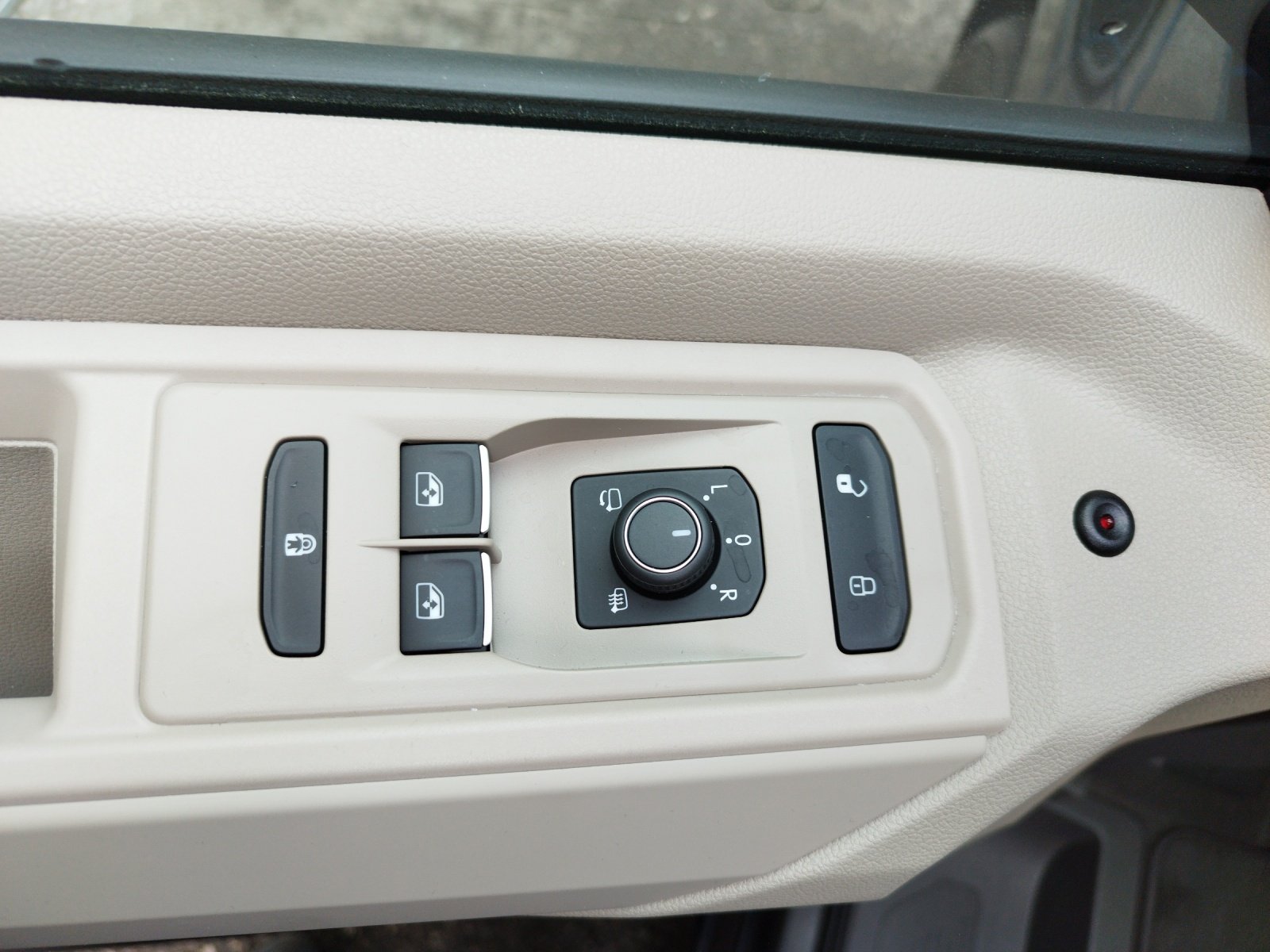 VW T7 California 1.5 TSI 4MOTION Ocean | Bild 19 von 26