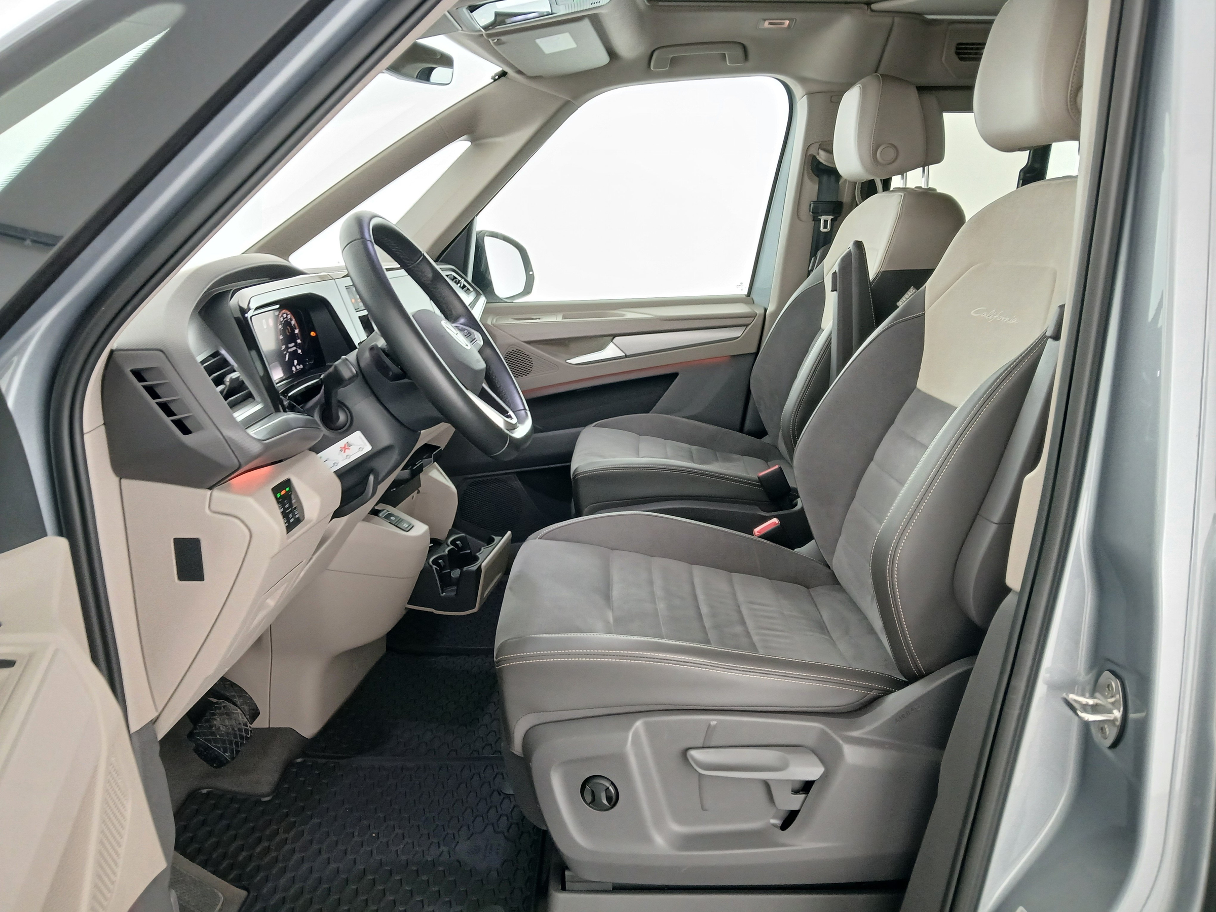 VW T7 California 1.5 TSI 4MOTION Ocean | Bild 14 von 31