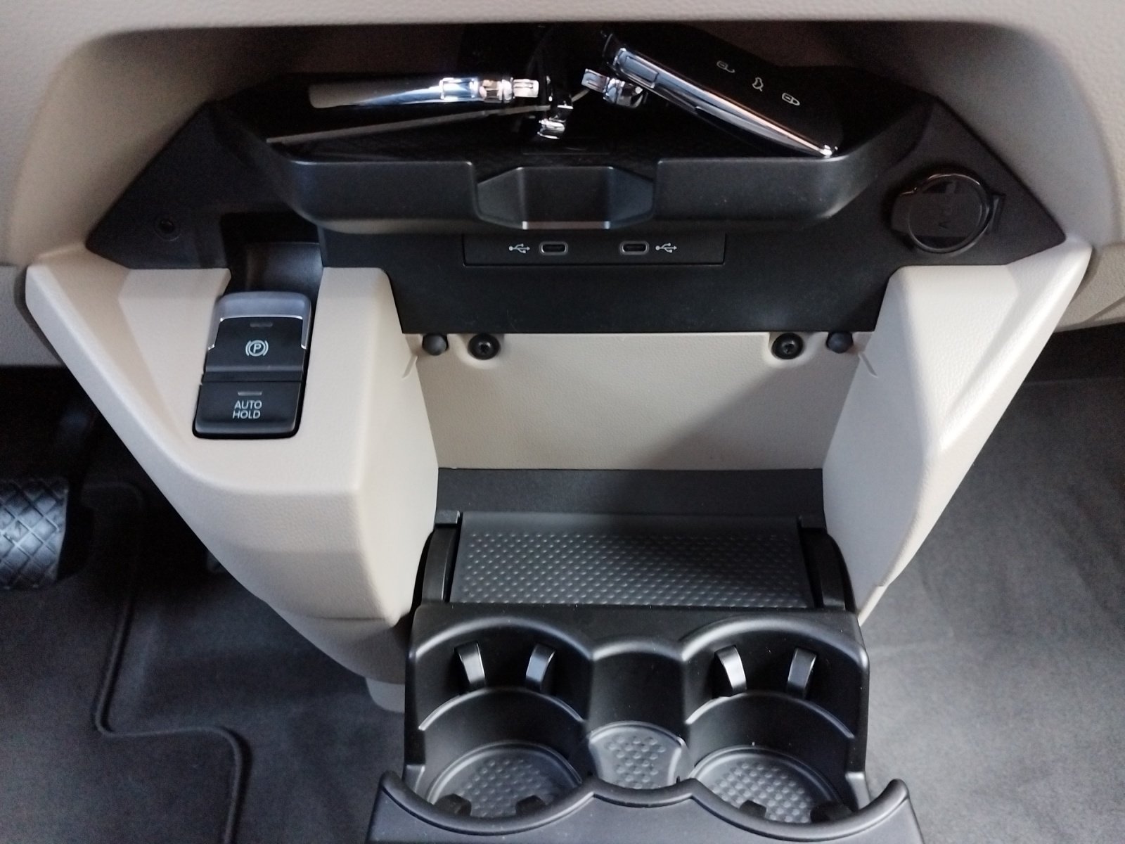 VW T7 California 1.5 TSI 4MOTION Ocean | Bild 25 von 25