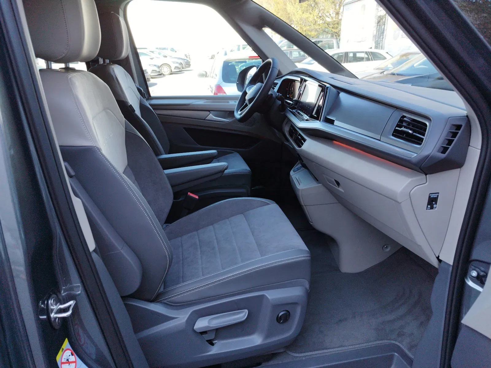 VW T7 California 1.5 TSI 4MOTION Ocean | Bild 10 von 25