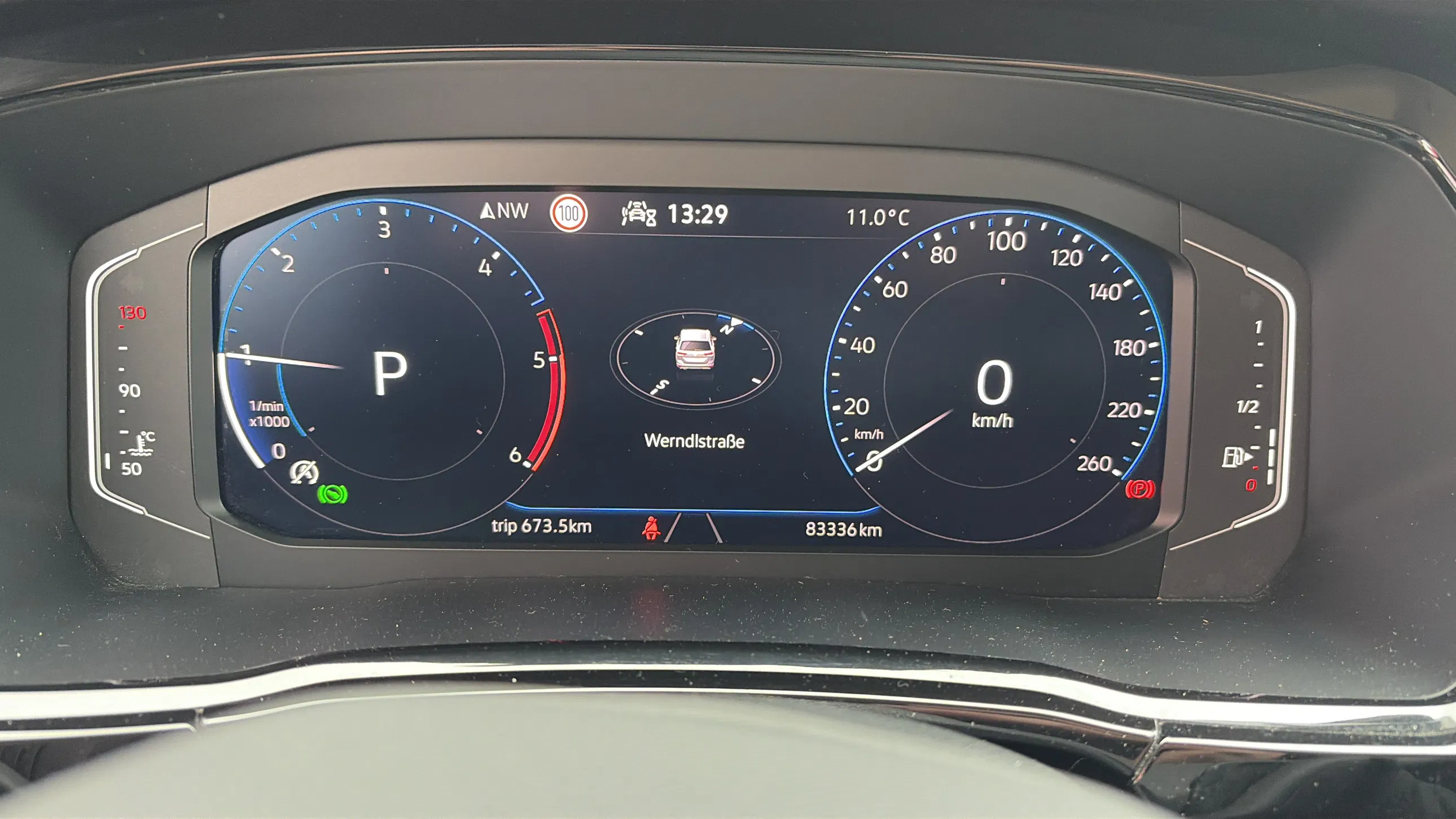 Volkswagen Touran 2.0 TDI BMT Highline | Bild 10 von 25