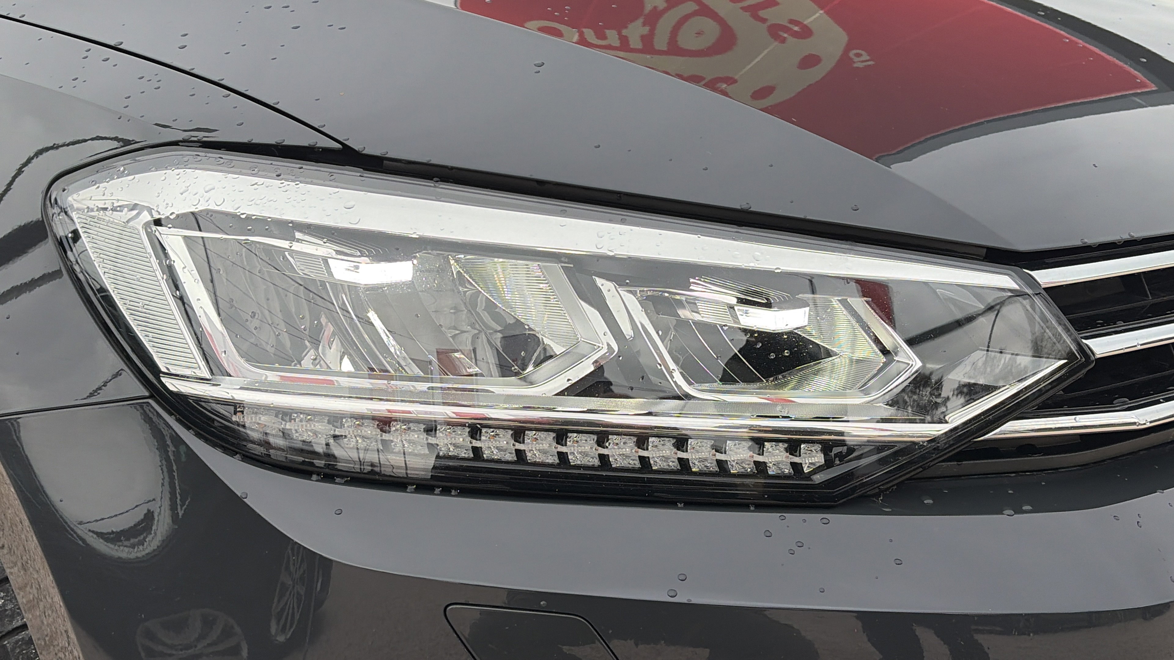 Volkswagen Touran 2.0 TDI BMT Highline | Bild 24 von 25
