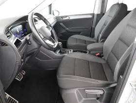 VW Touran Comfortline 2.0 TDI DSG | Thumbnail 8 von 23