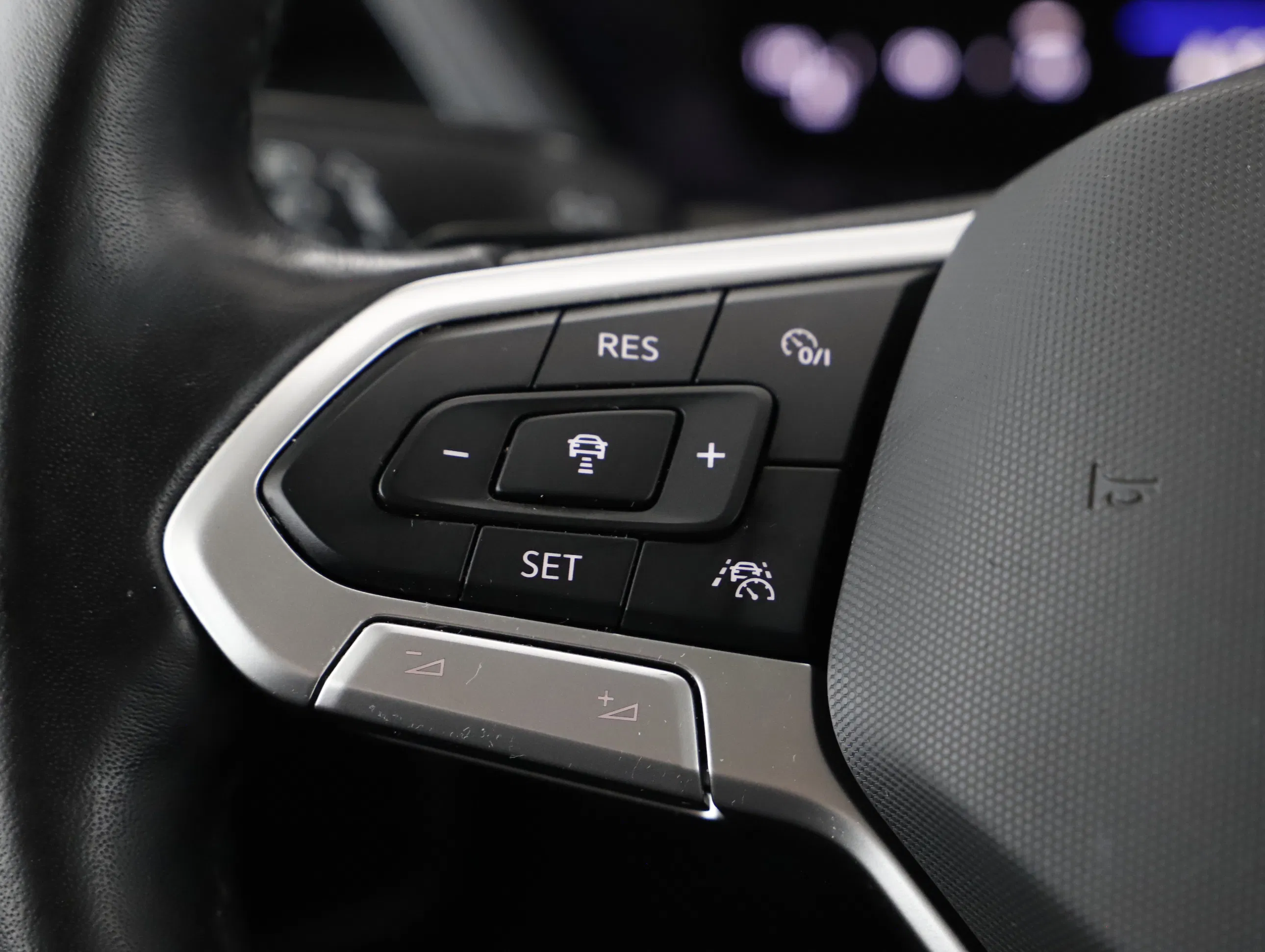 VW Touran Comfortline 2.0 TDI DSG | Bild 12 von 23