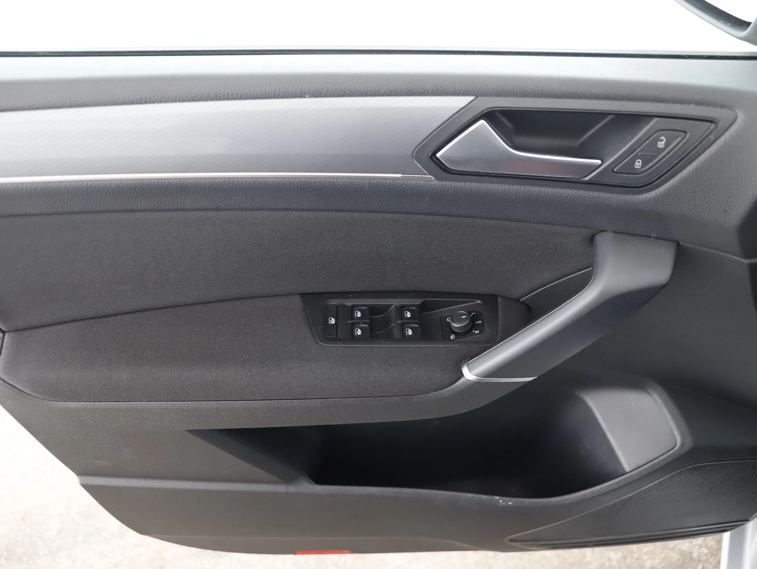 VW Touran Comfortline 2.0 TDI DSG | Bild 5 von 23