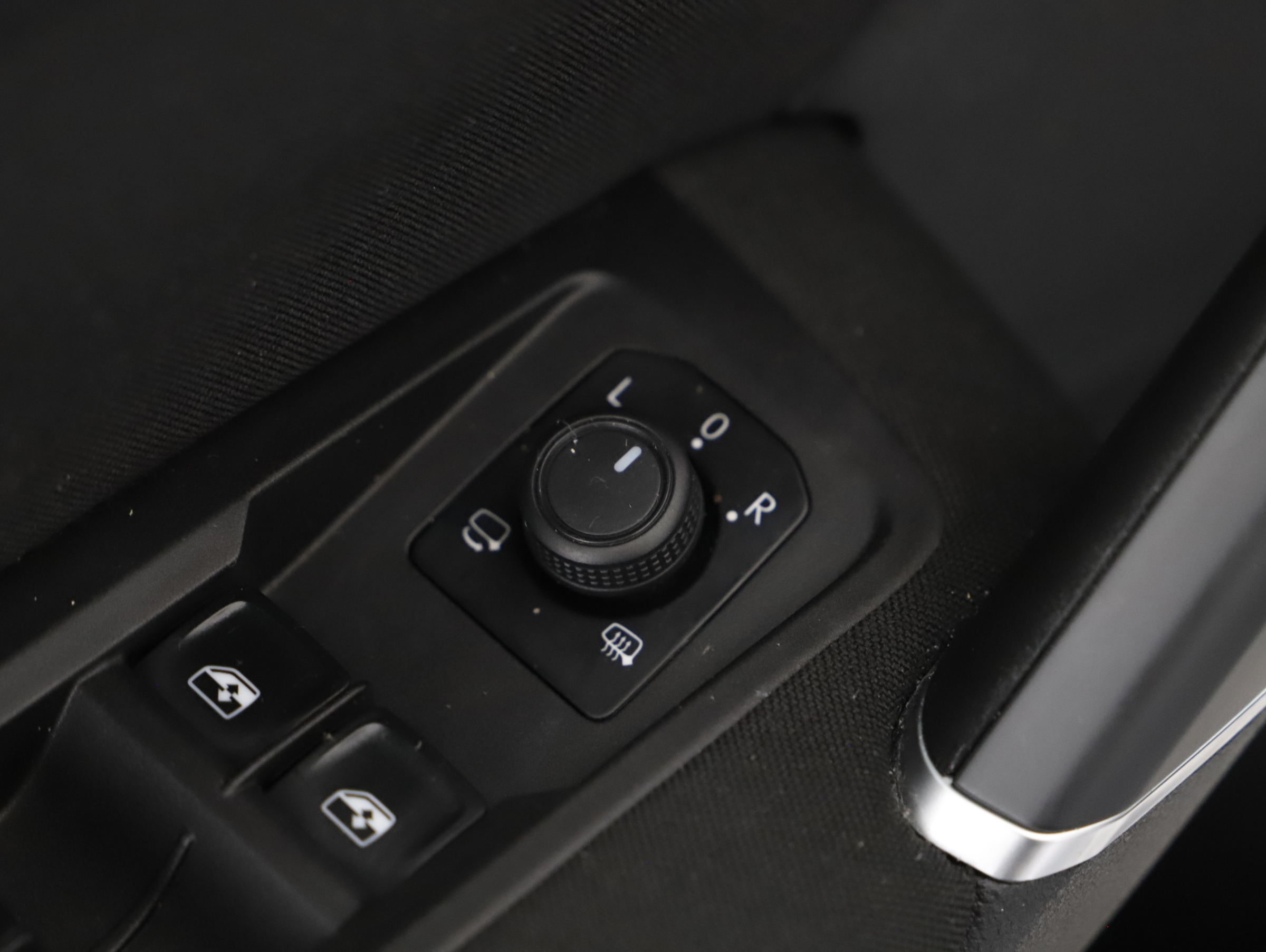 VW Touran Comfortline 2.0 TDI DSG | Bild 6 von 23