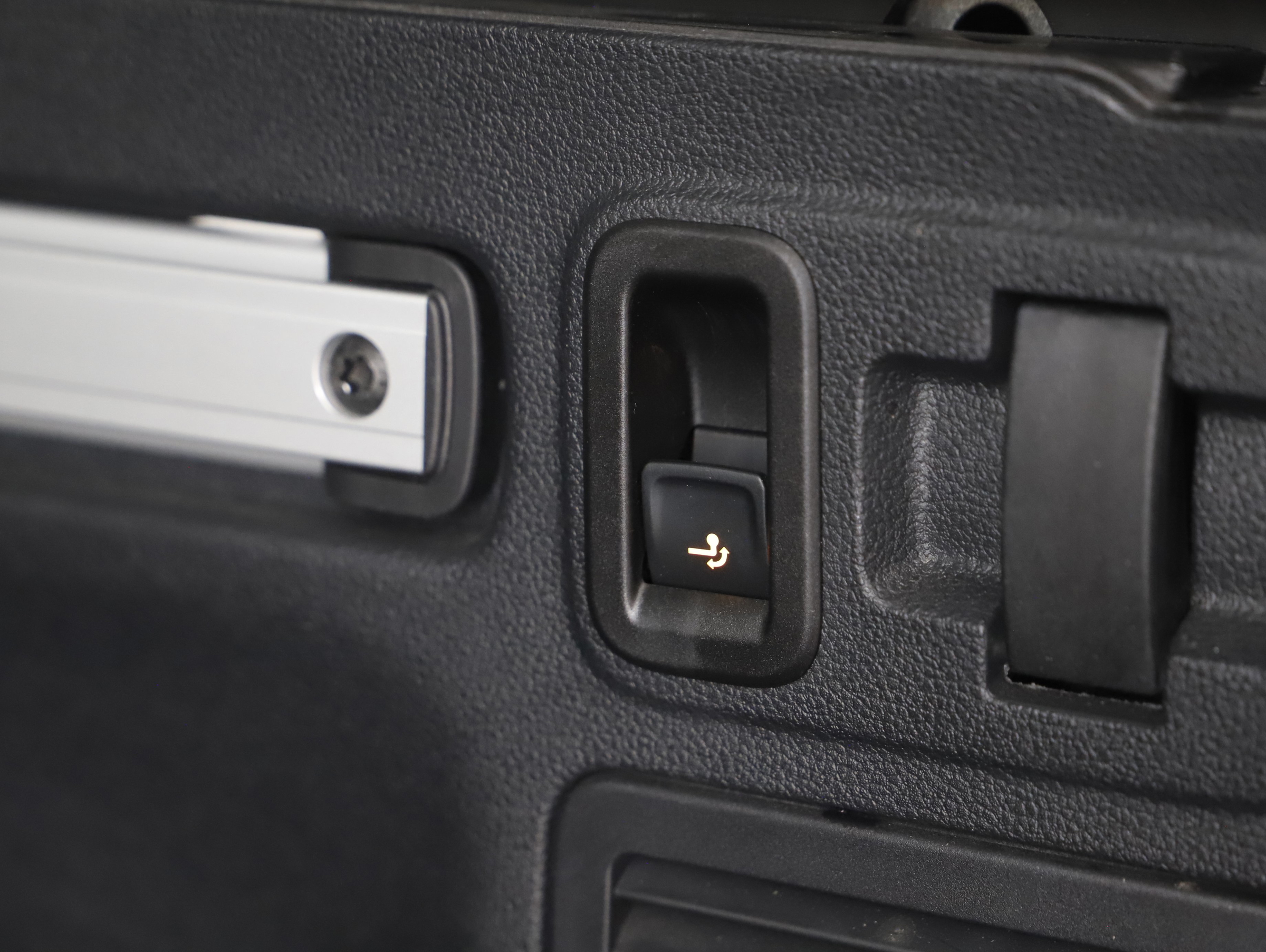 VW Touran Comfortline 2.0 TDI DSG | Bild 21 von 23