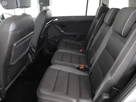 VW Touran Comfortline 2.0 TDI DSG | Thumbnail 19 von 23