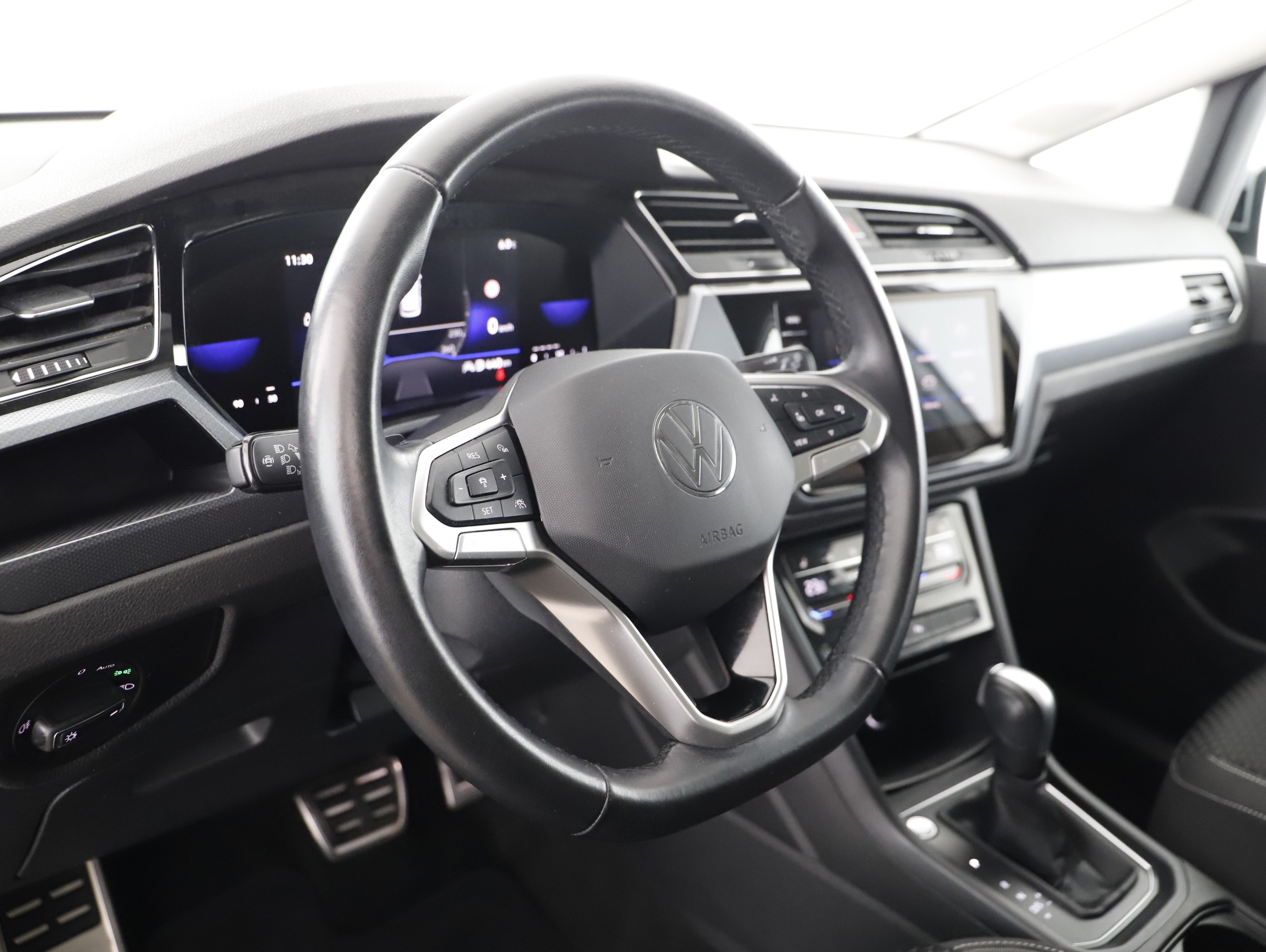 VW Touran Comfortline 2.0 TDI DSG | Bild 11 von 23