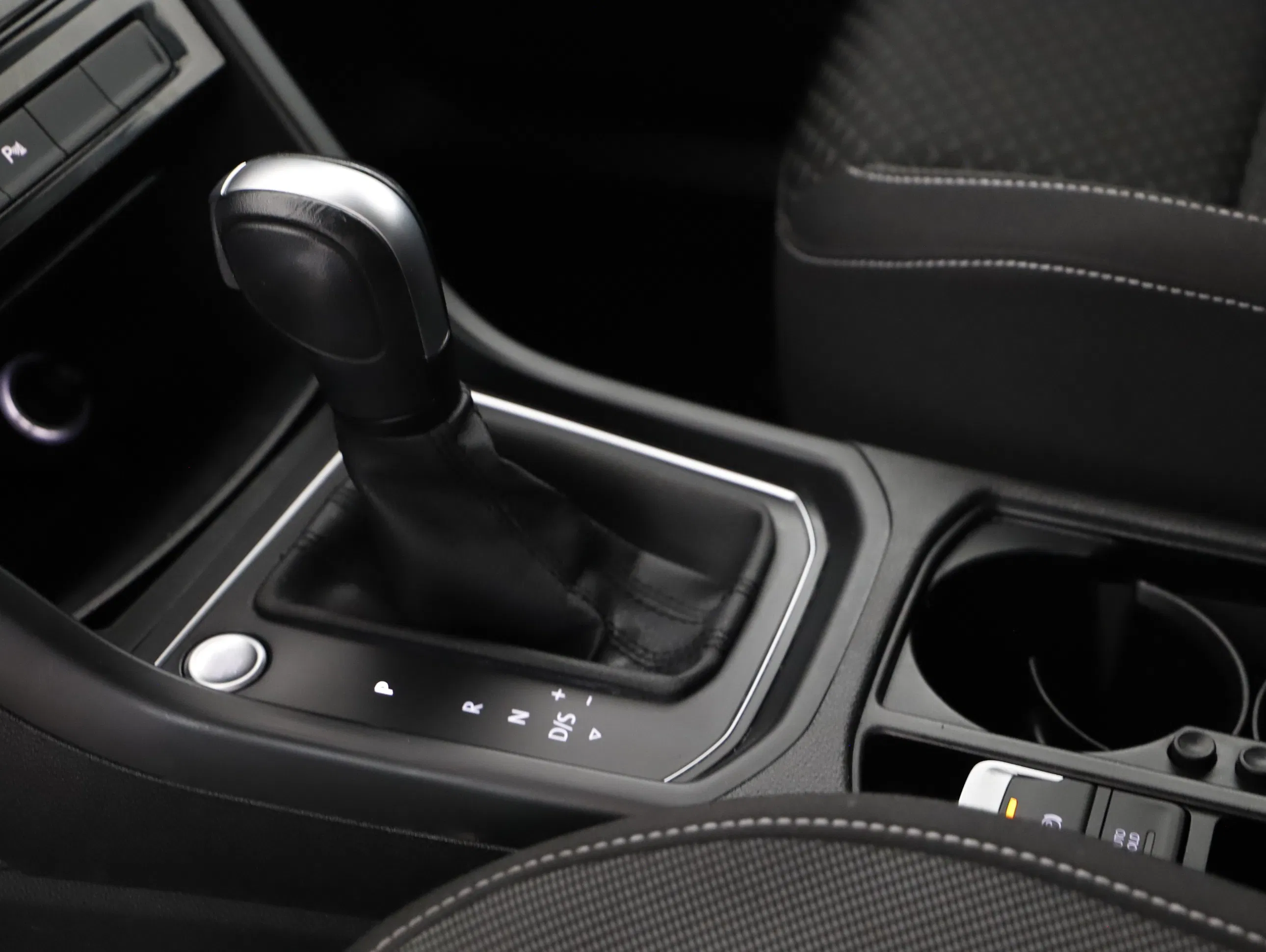 VW Touran Comfortline 2.0 TDI DSG | Bild 18 von 23