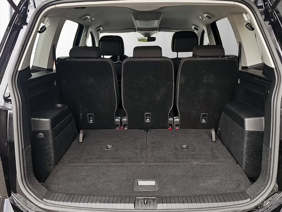 VW Touran 2.0 TDI BMT Life | Bild 18 von 21