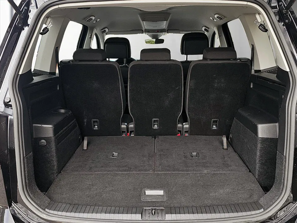 VW Touran 2.0 TDI BMT Life | Bild 18 von 21