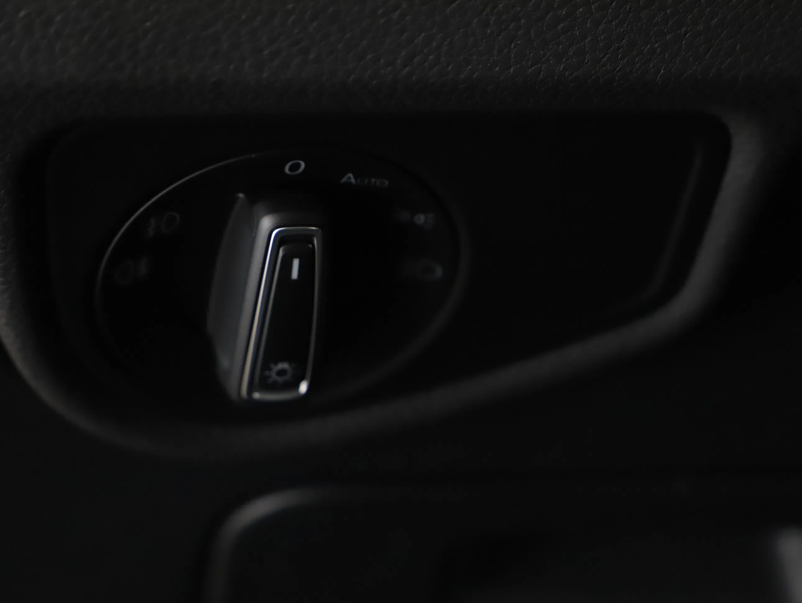 VW Touran 2.0 TDI BMT Comfortline | Bild 13 von 21