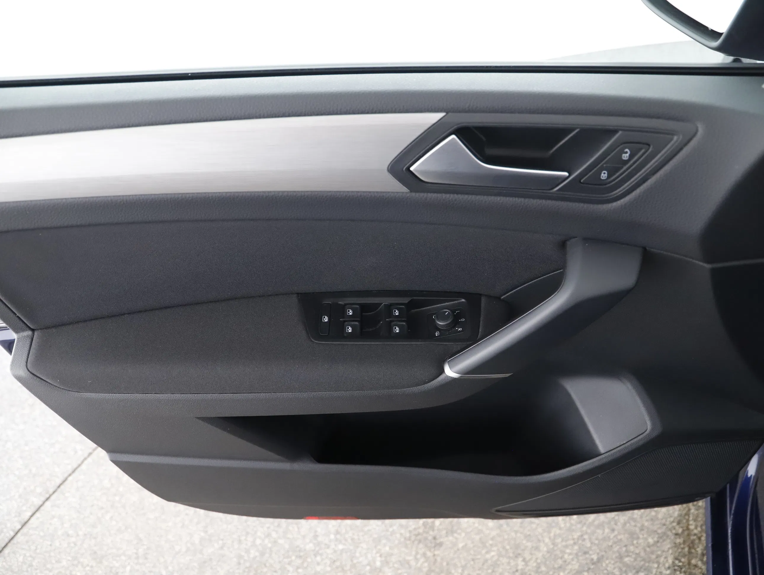 VW Touran 2.0 TDI BMT Comfortline | Bild 14 von 21