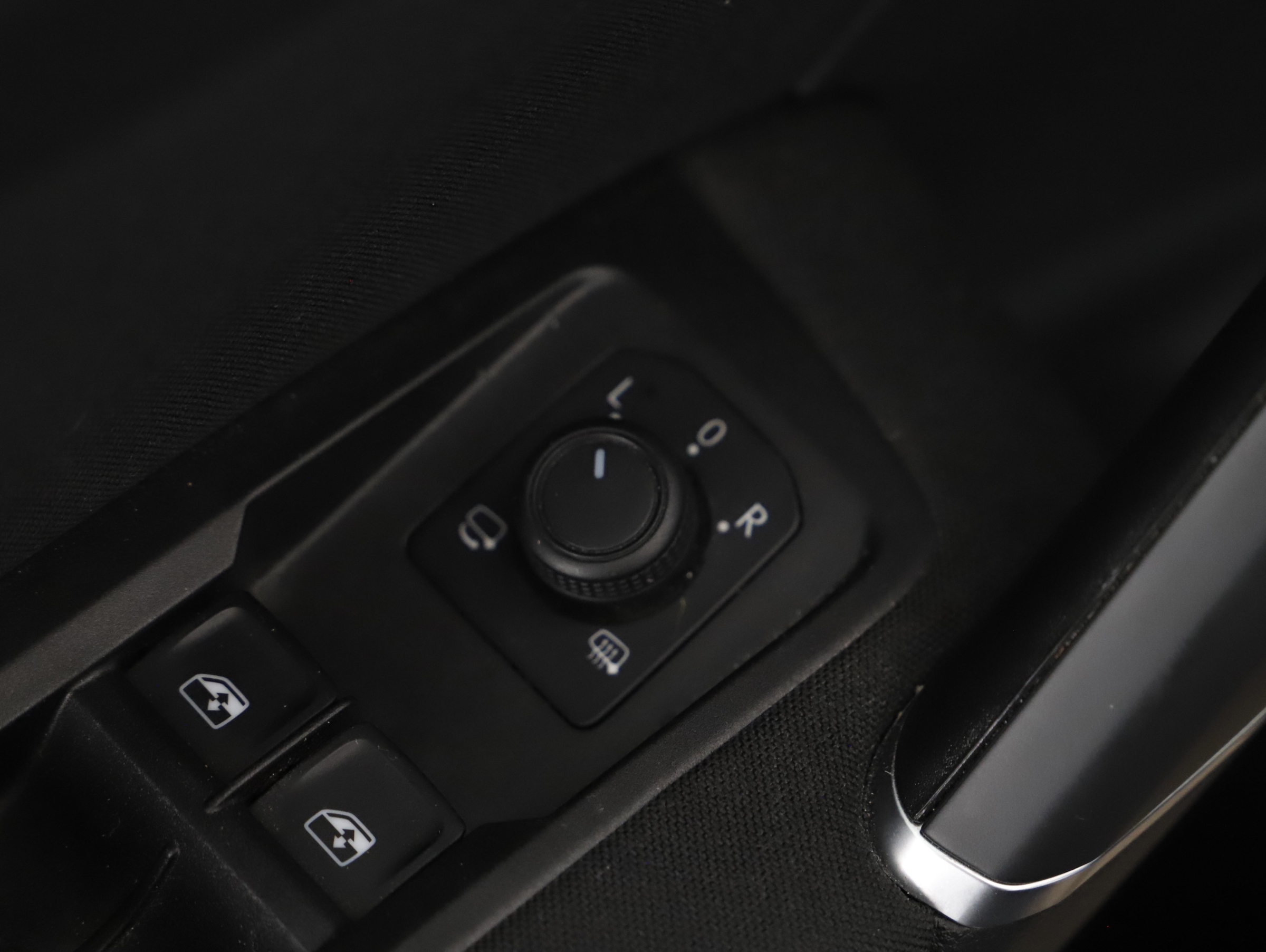 VW Touran 2.0 TDI BMT Comfortline | Bild 15 von 21