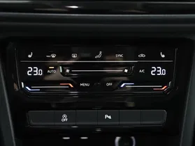 VW Touran 2.0 TDI Comfortline DSG | Thumbnail 17 von 21