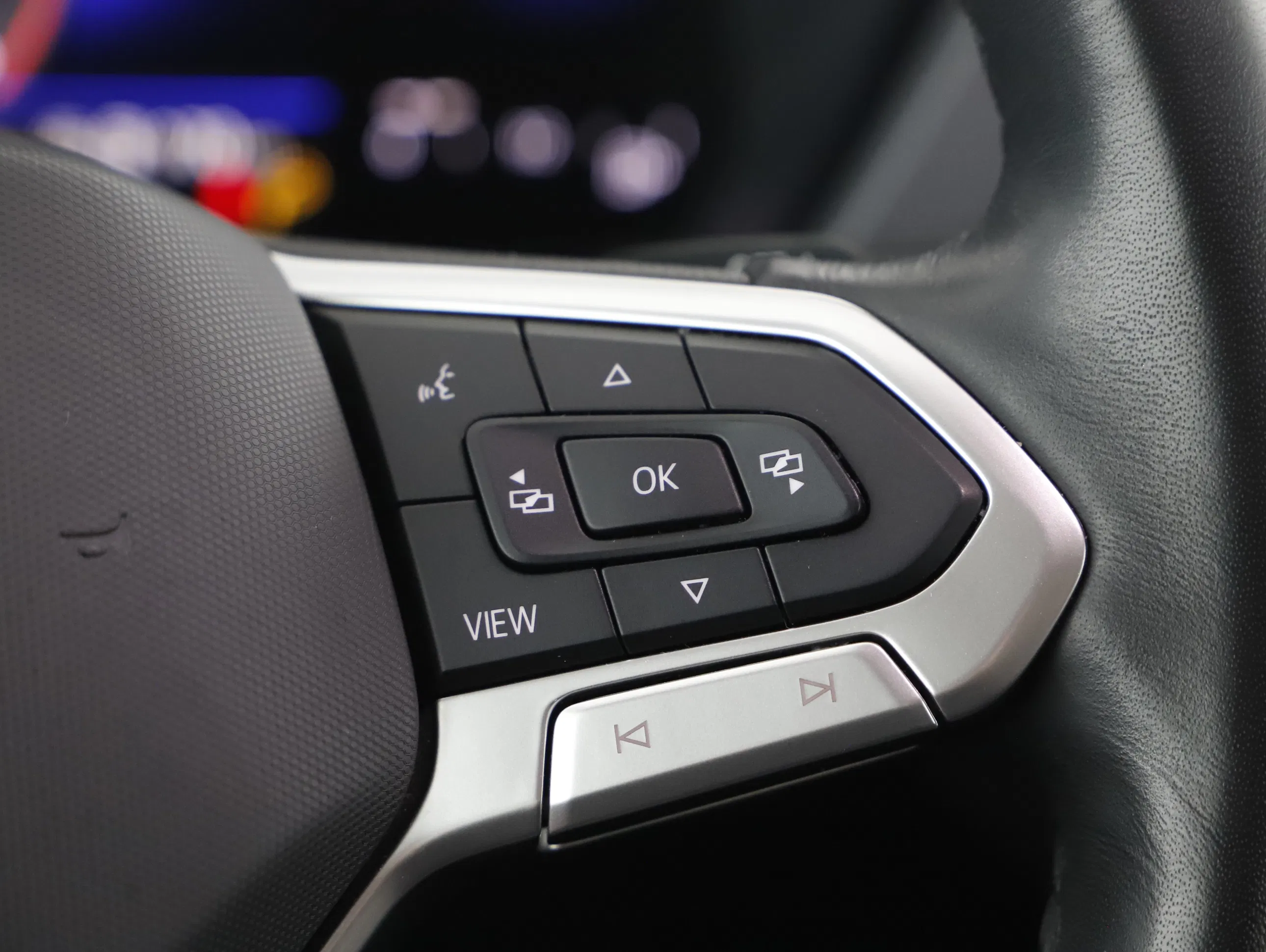 VW Touran 2.0 TDI Comfortline DSG | Bild 13 von 21