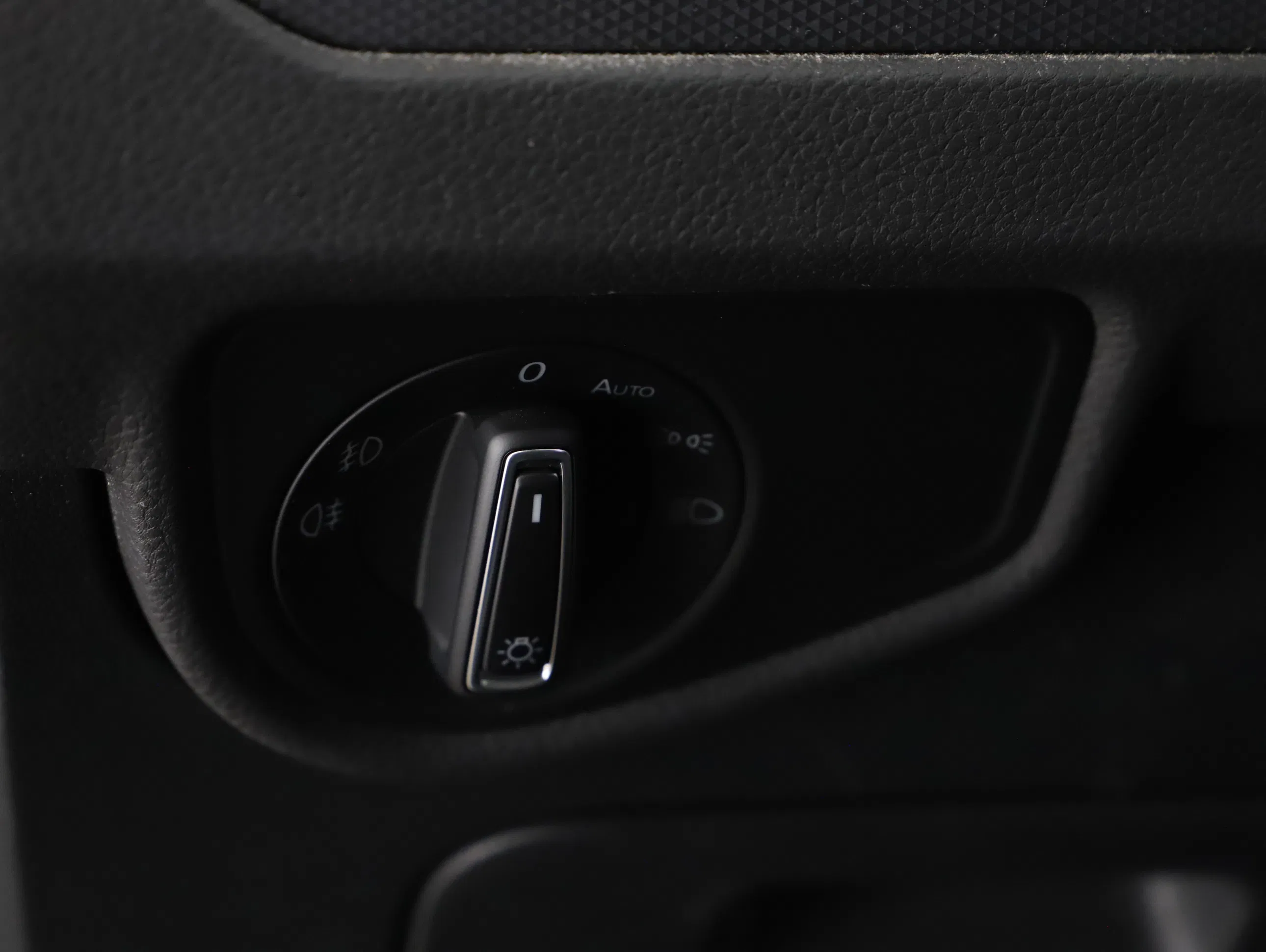 VW Touran 2.0 TDI Comfortline DSG | Bild 7 von 21