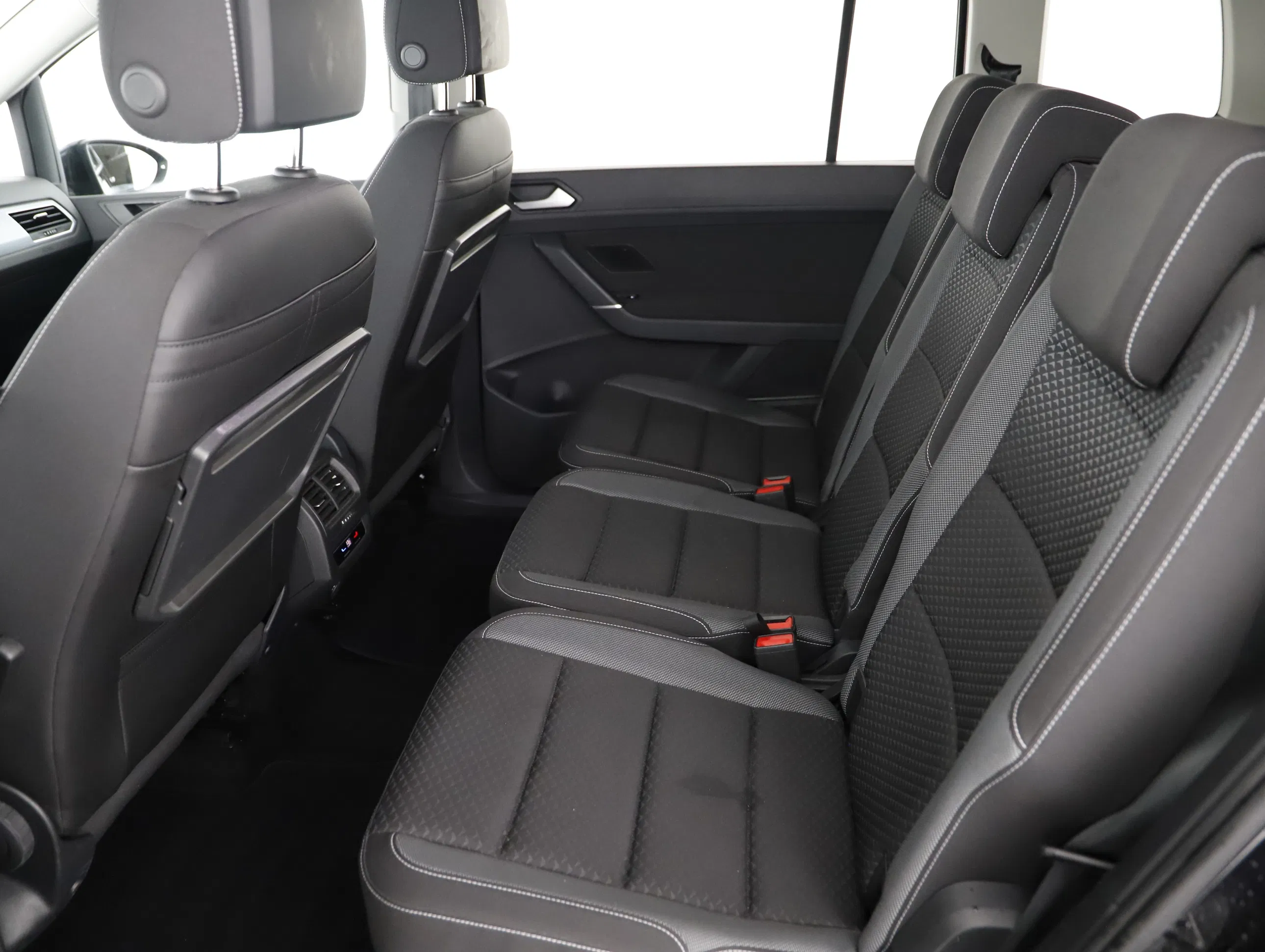 VW Touran 2.0 TDI Comfortline DSG | Bild 19 von 21