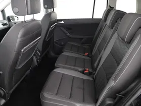 VW Touran 2.0 TDI Comfortline DSG | Thumbnail 19 von 21
